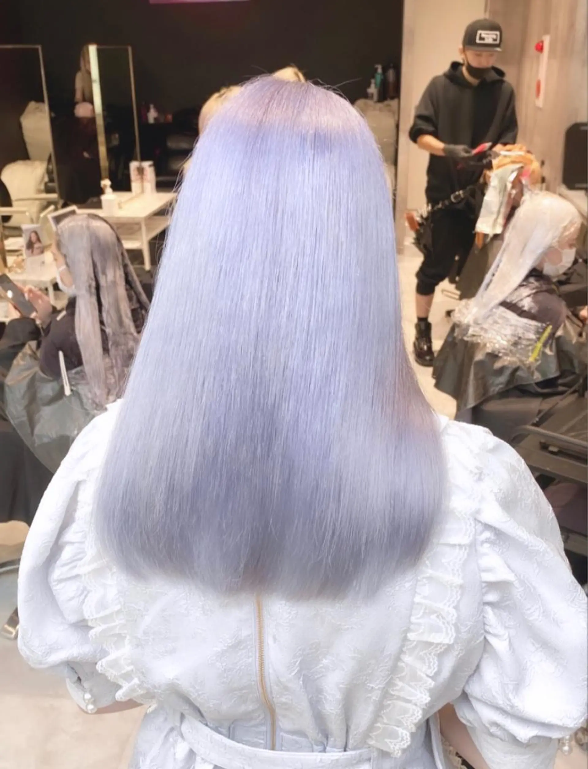 ロング カラー パーマ ヘアアレンジ メンズ キッズ ネイル マツエク・マツパ アイブロウ ラベンダーカラー ホワイト ハイトーンNo.1 👩🏼NaGiSaのヘアスタイル