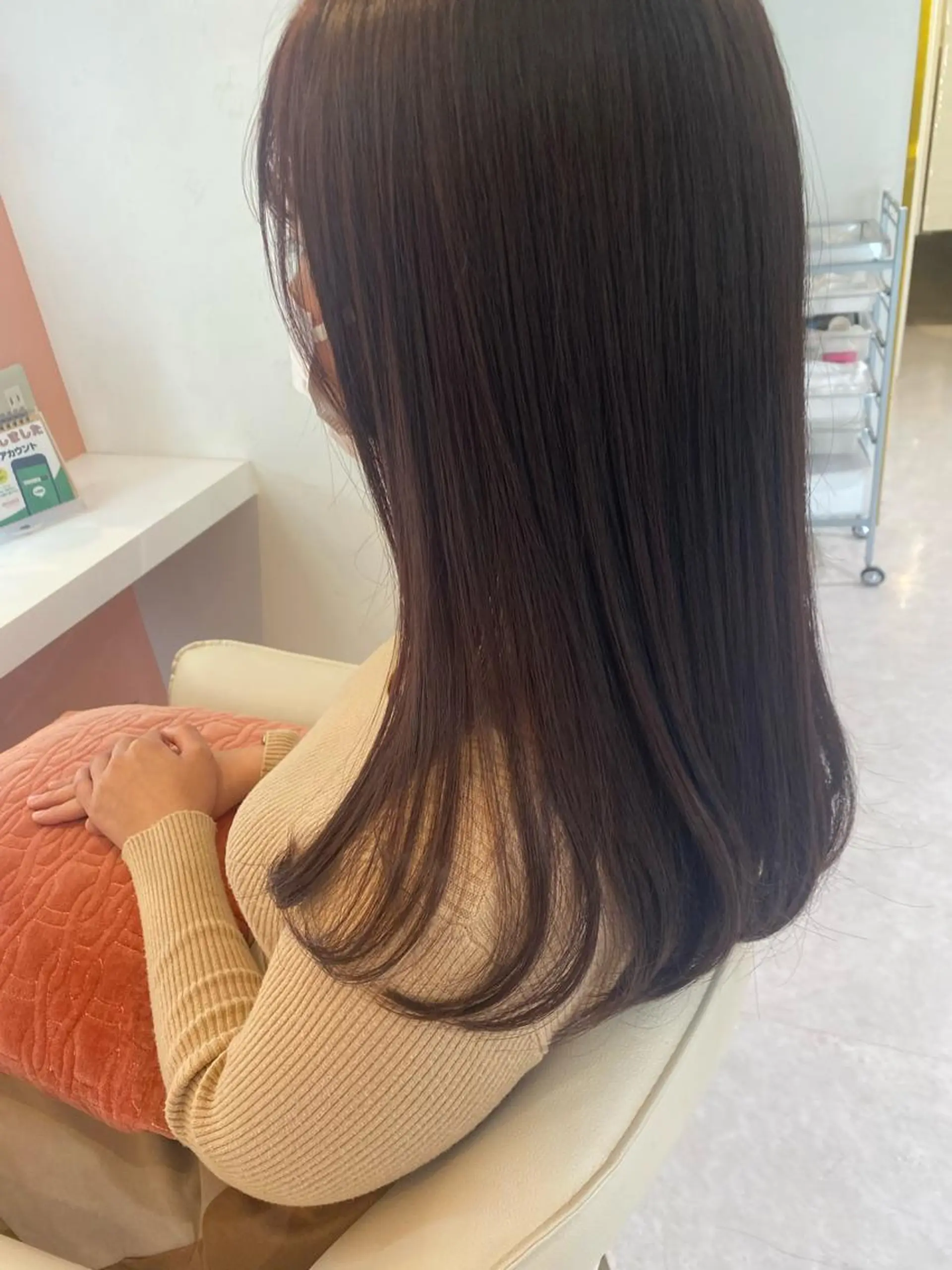 ロング カラー カット ヘアカラー トリートメント 梛木 唯のヘアスタイル