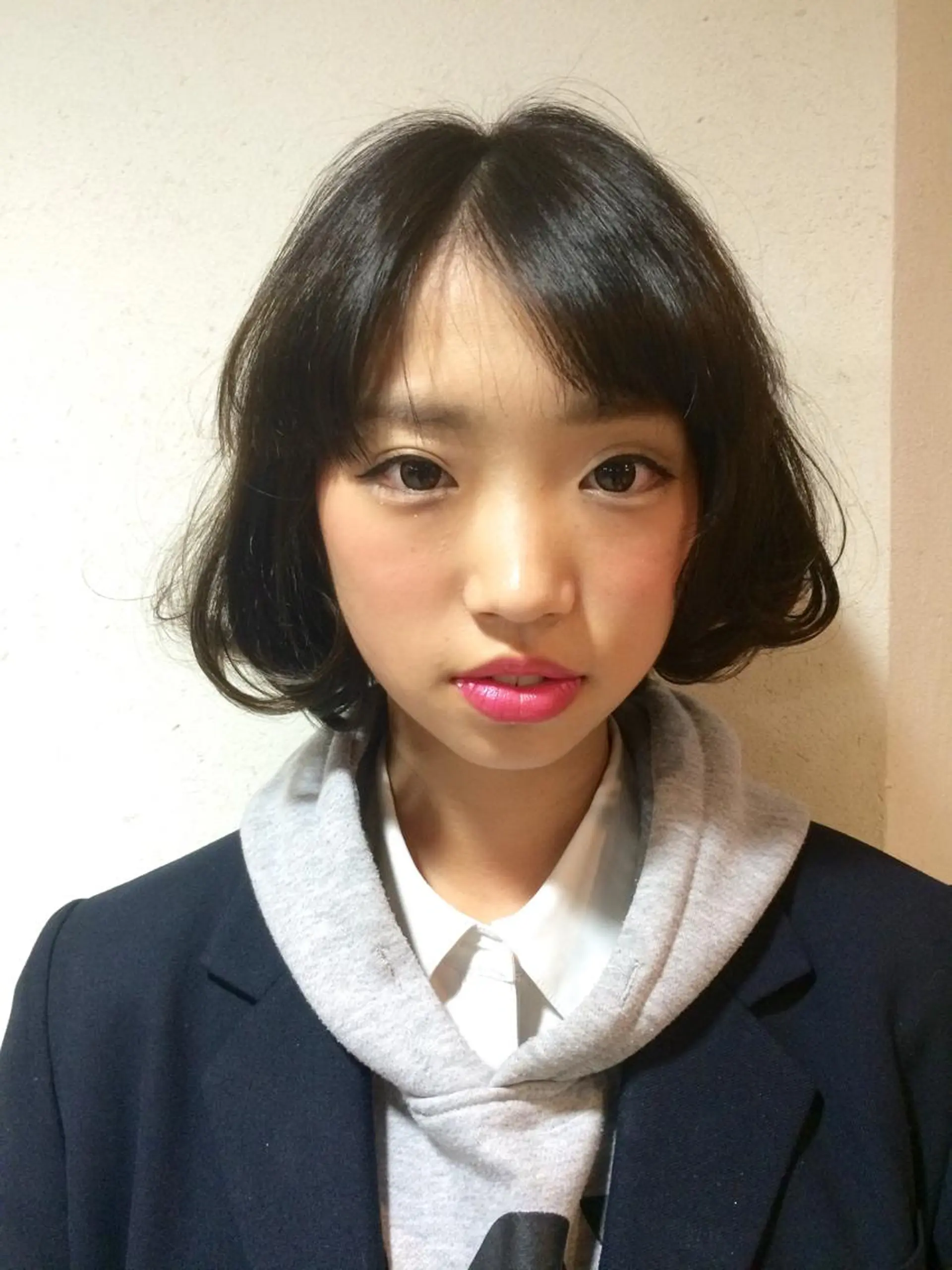 ショート カラー ブラウンカラー ダークブラウン LUCK本厚木 浦住 貴大のヘアスタイル