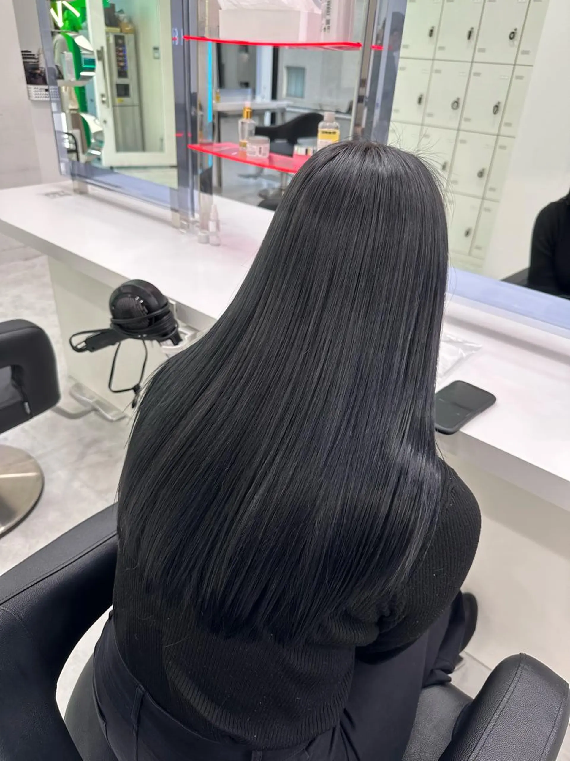 ロング カラー ベージュカラー 黒髪 ブリーチ ブルーカラー ブルーブラック ヘアカラー トリートメント ヘッドスパ 🤎MISAKI 艶髪モテカラー🤎のヘアスタイル