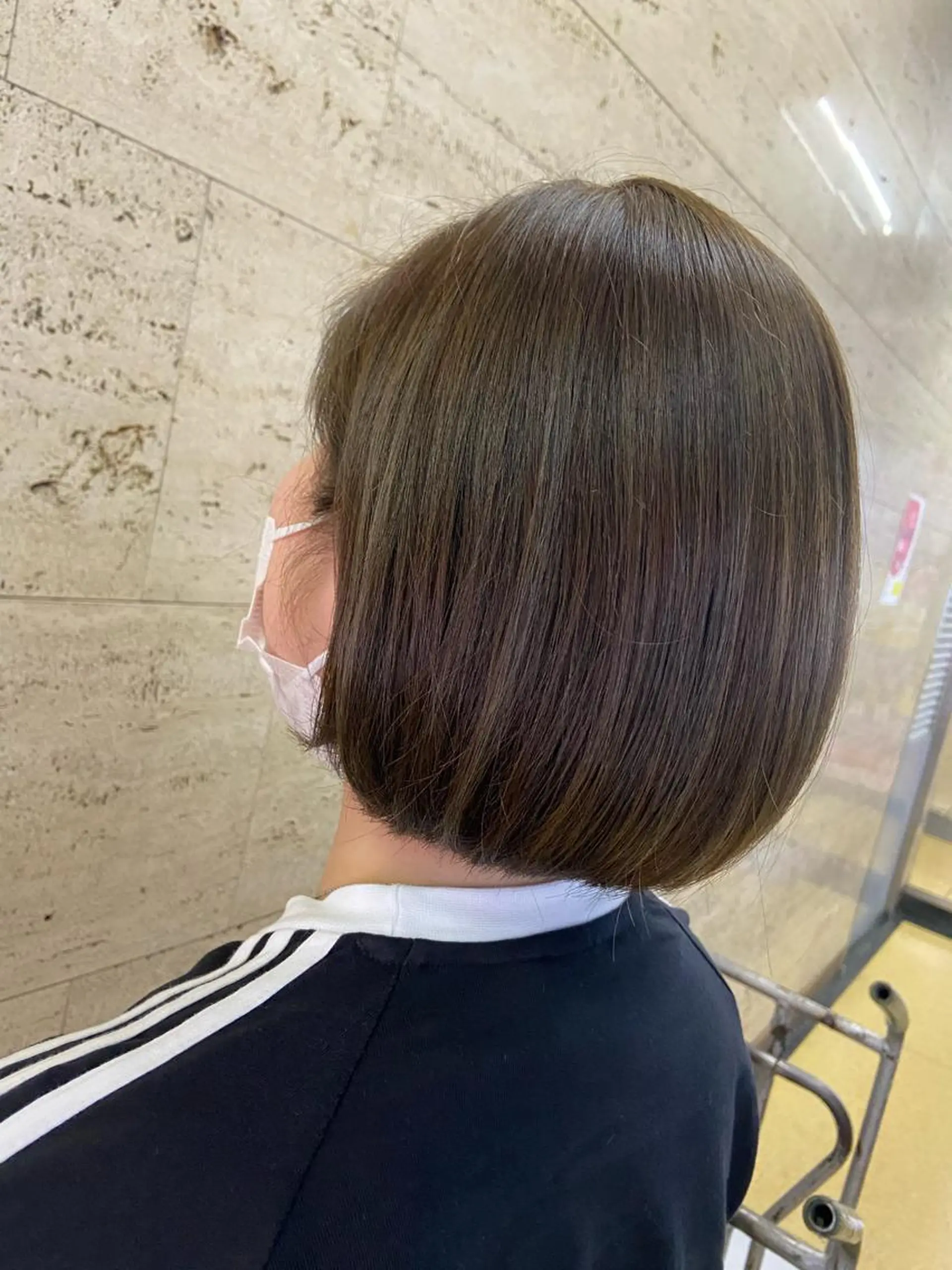 カラー グレージュ ハイライトカラー ALLEN hair九条店所属・西田 莉緒のヘアスタイル