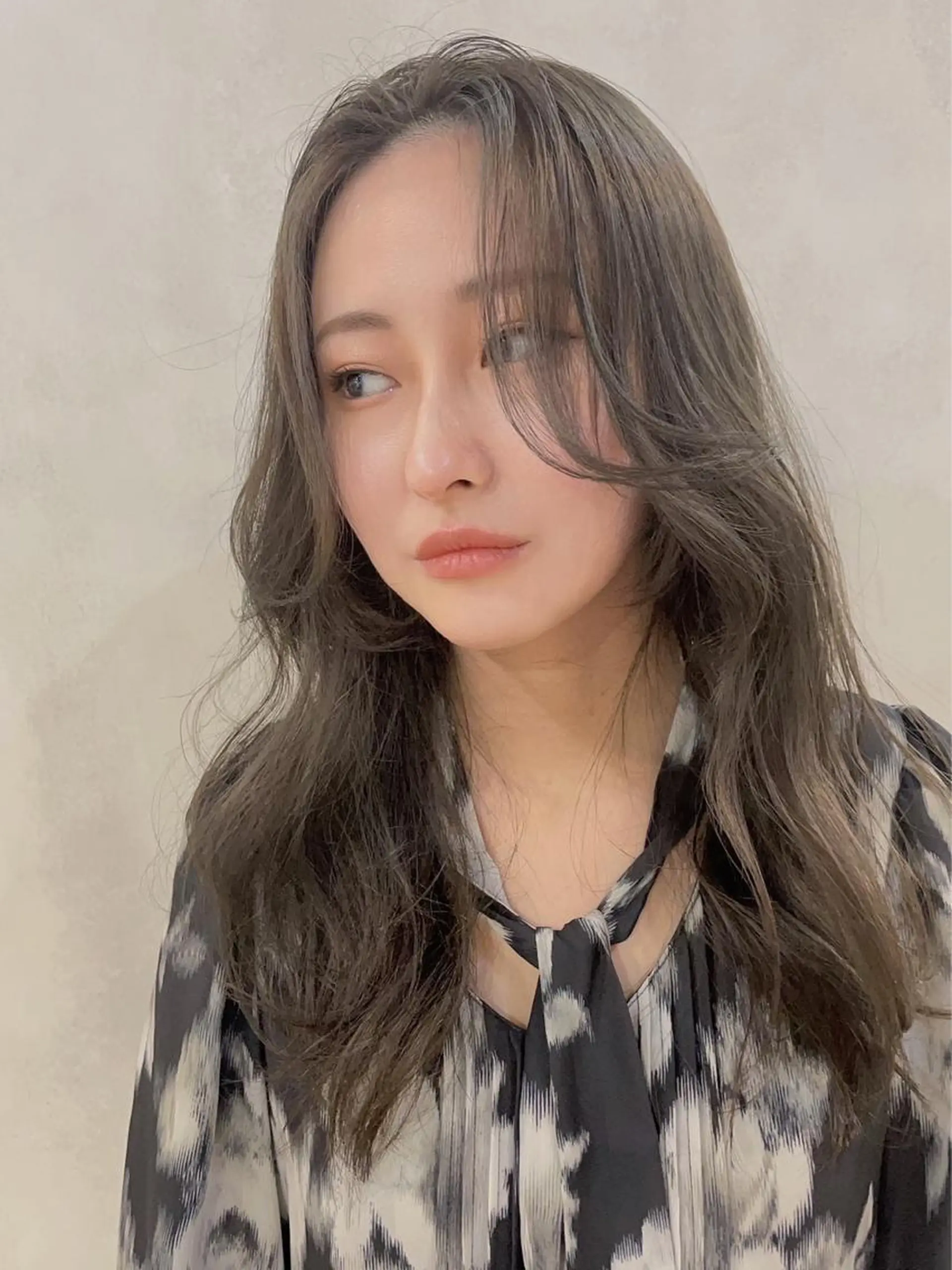 ロング カラー kato himariのヘアスタイル