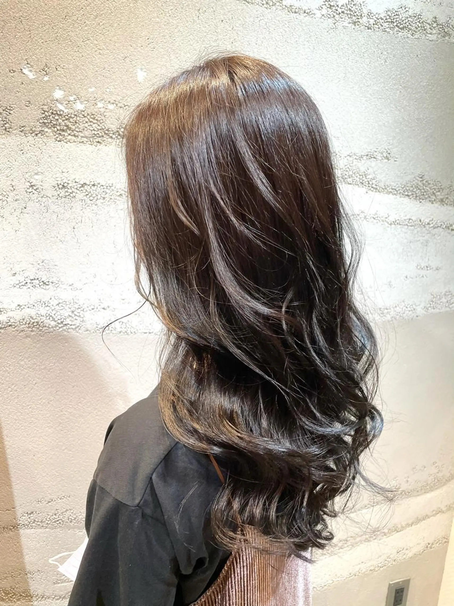 セミロング カラー 💗艶×髪改善カラー 特化💗AYAKIのヘアスタイル