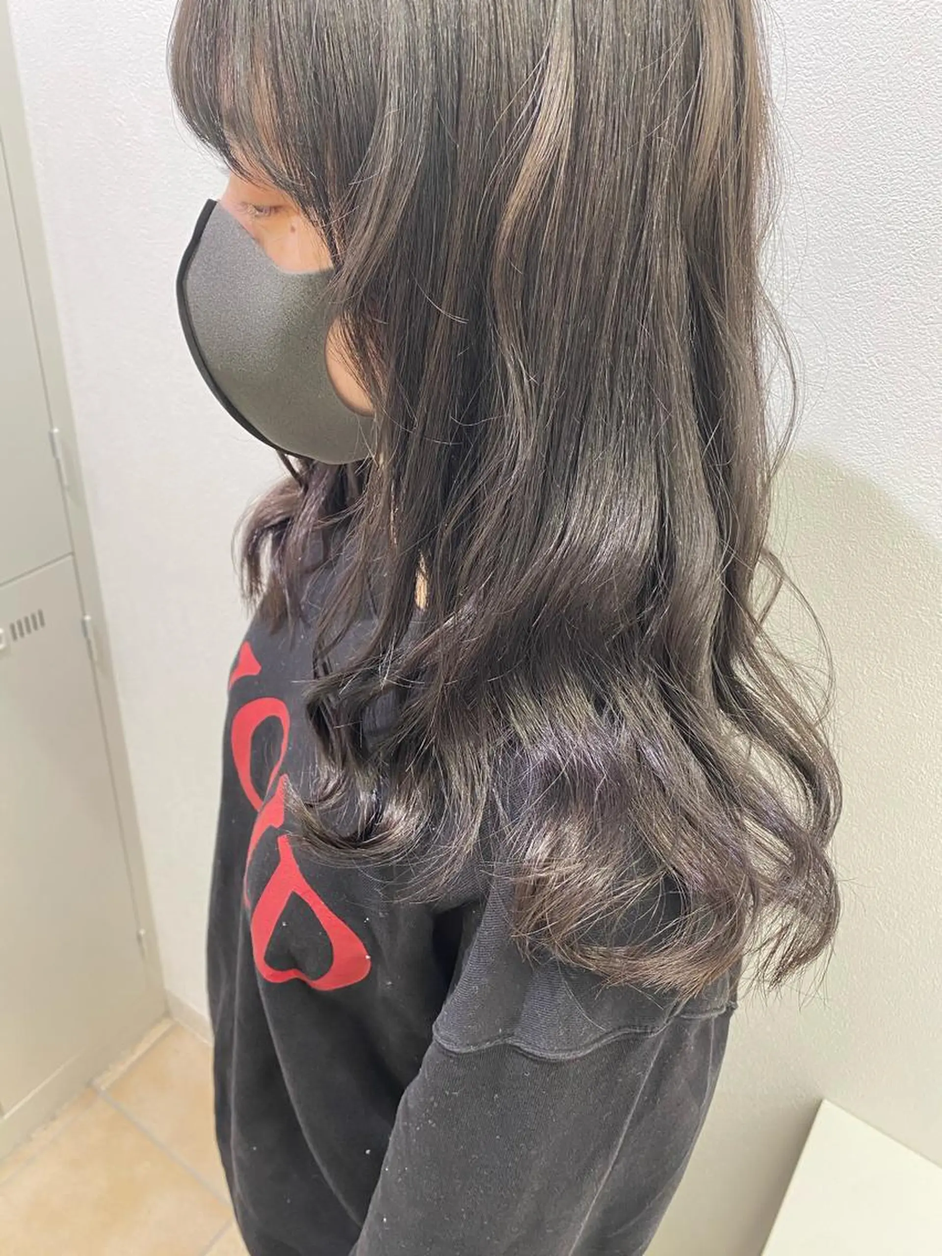 ミディアム カラー パーマ ヘアアレンジ グレージュ 西山梨々【12/1〜 産休を頂きます🎀】のヘアスタイル