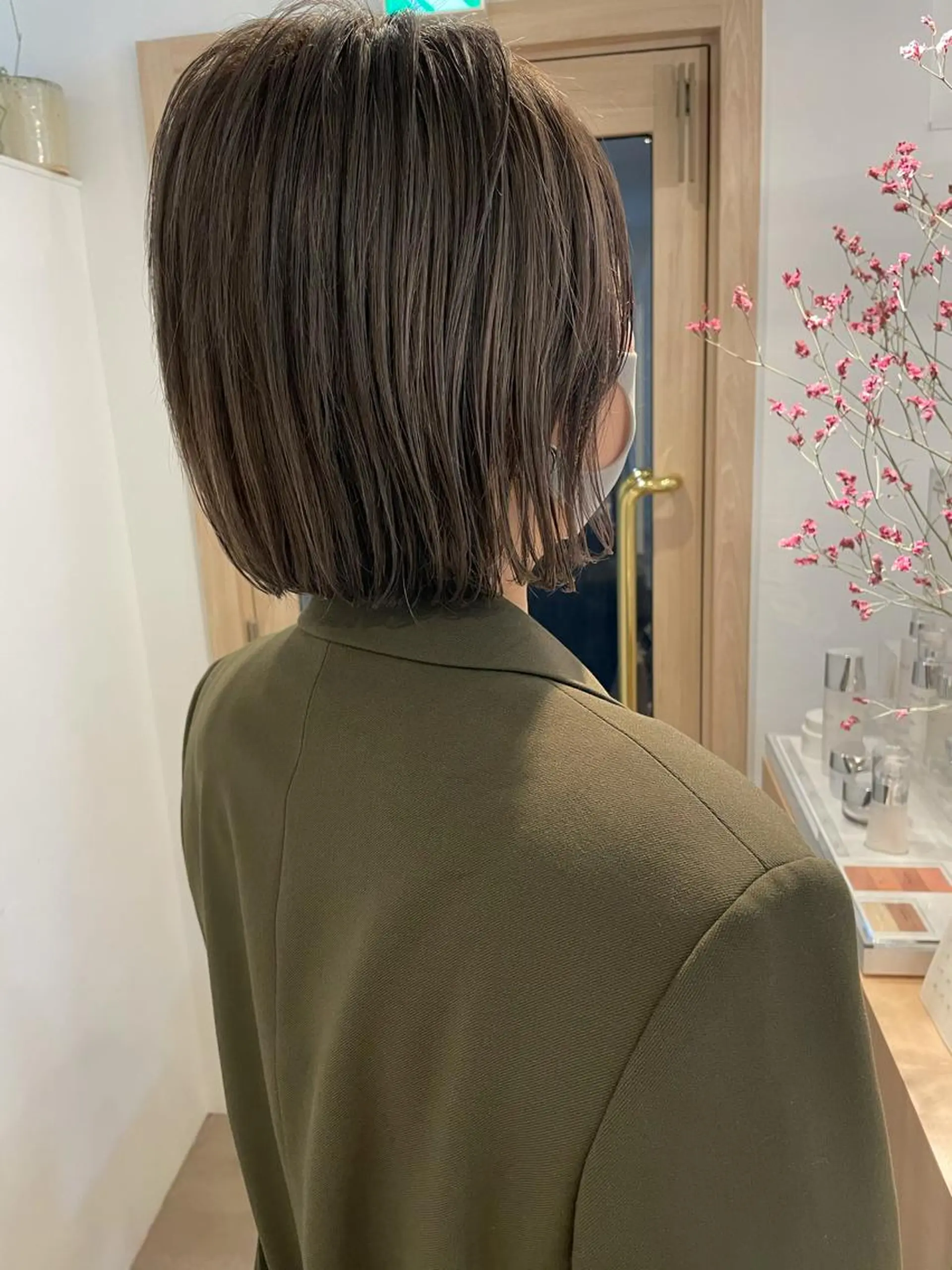 ショート カット ヘアカラー トリートメント 大迫 江梨のヘアスタイル