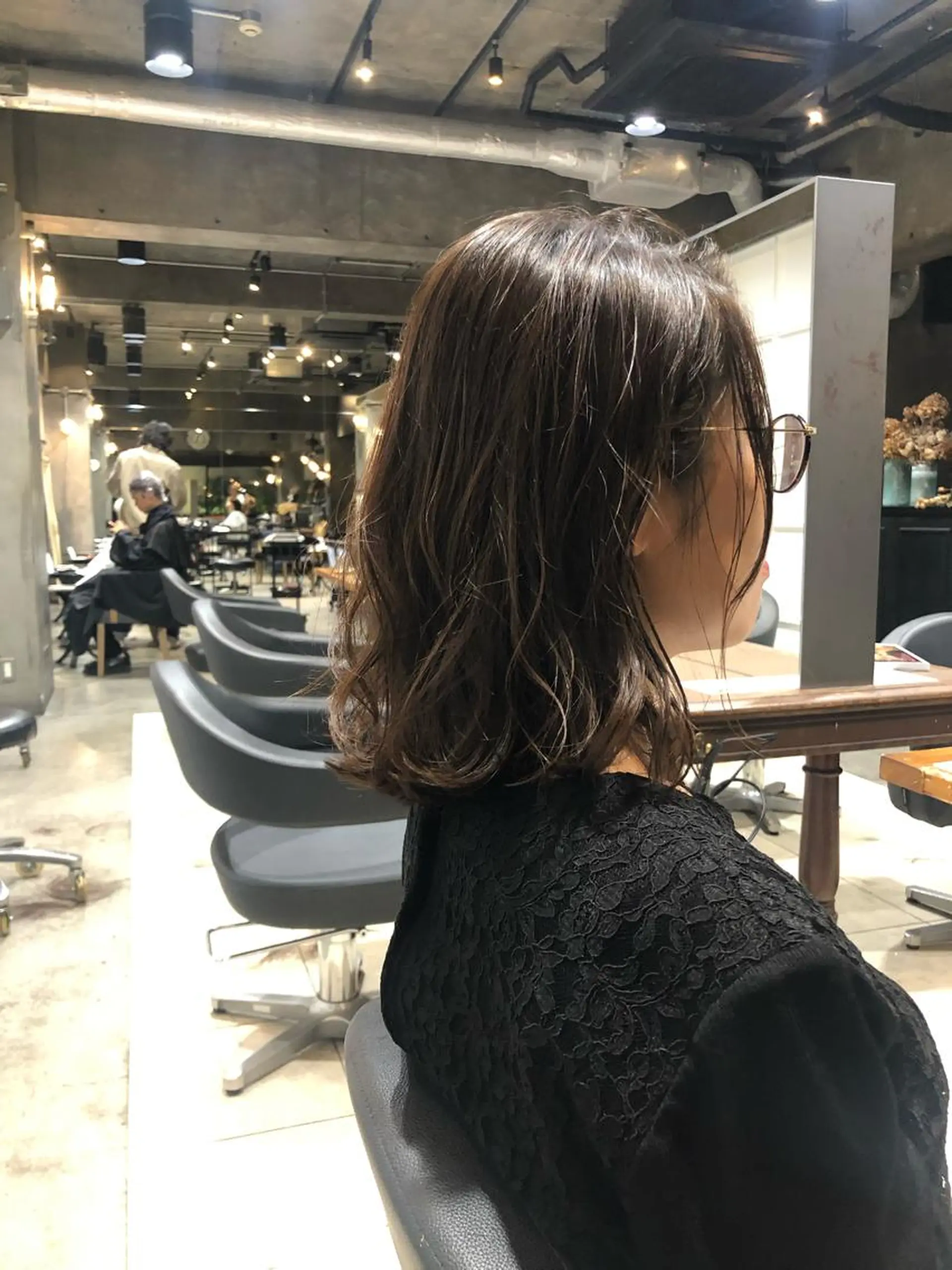 ミディアム マンツーマン／韓国 ヘア‎Amiのヘアスタイル