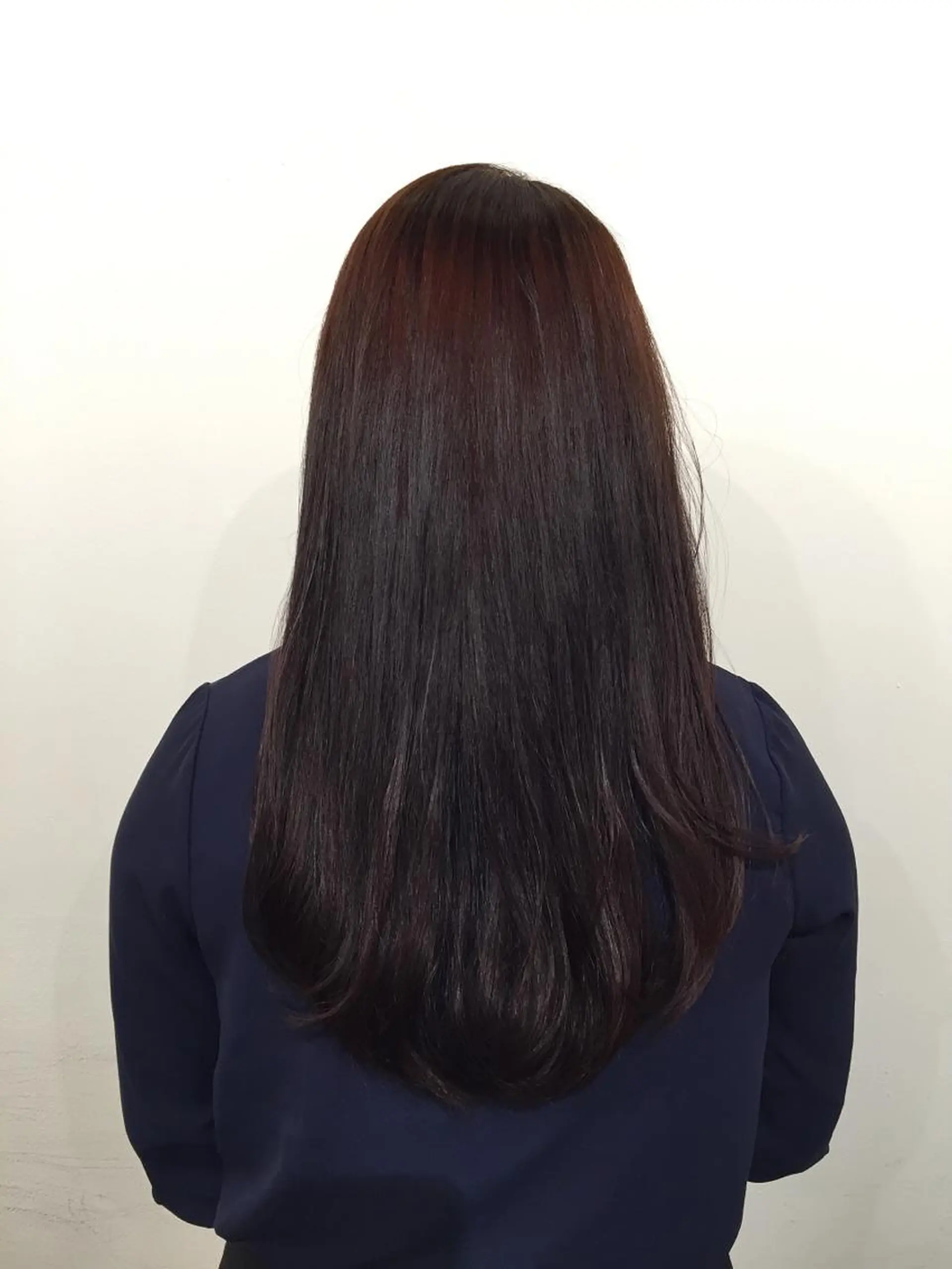 ロング パーマ ストレートパーマ カット 縮毛矯正 高浜 夕海のヘアスタイル