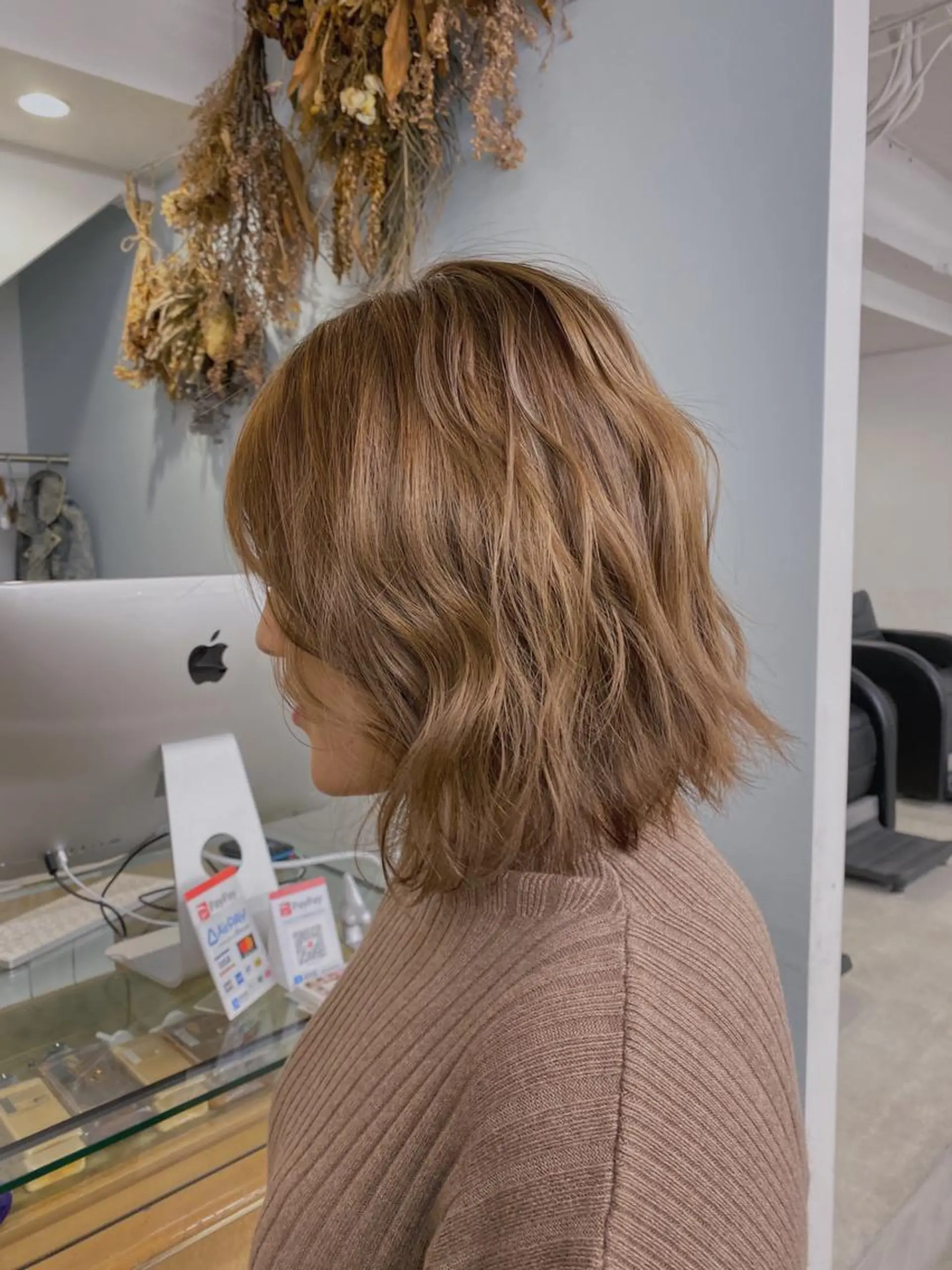 ミディアム カラー ヘアアレンジ flamme Annaのヘアスタイル