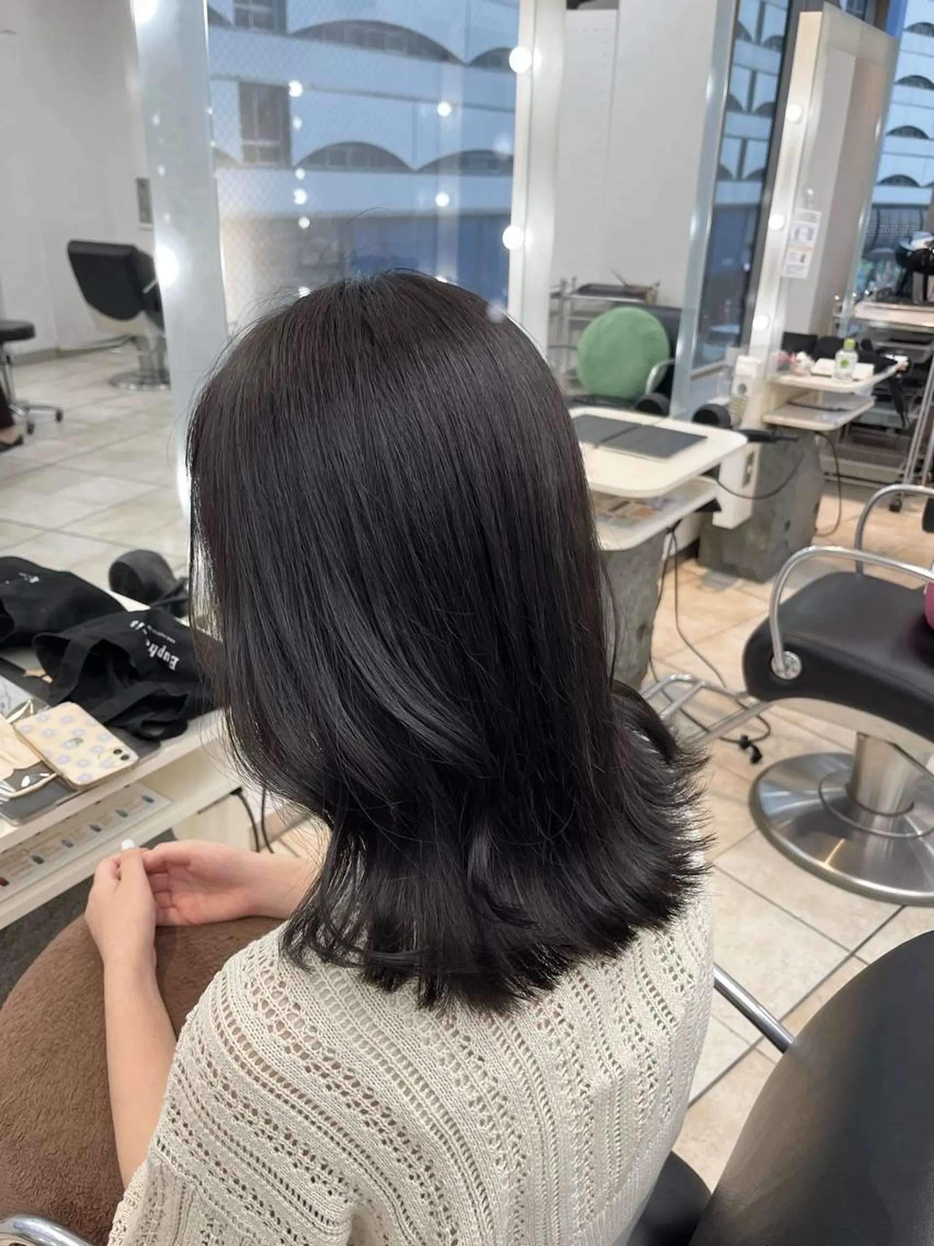 セミロング MITSUKI🤍 モテ髪×韓国レイヤーのヘアスタイル
