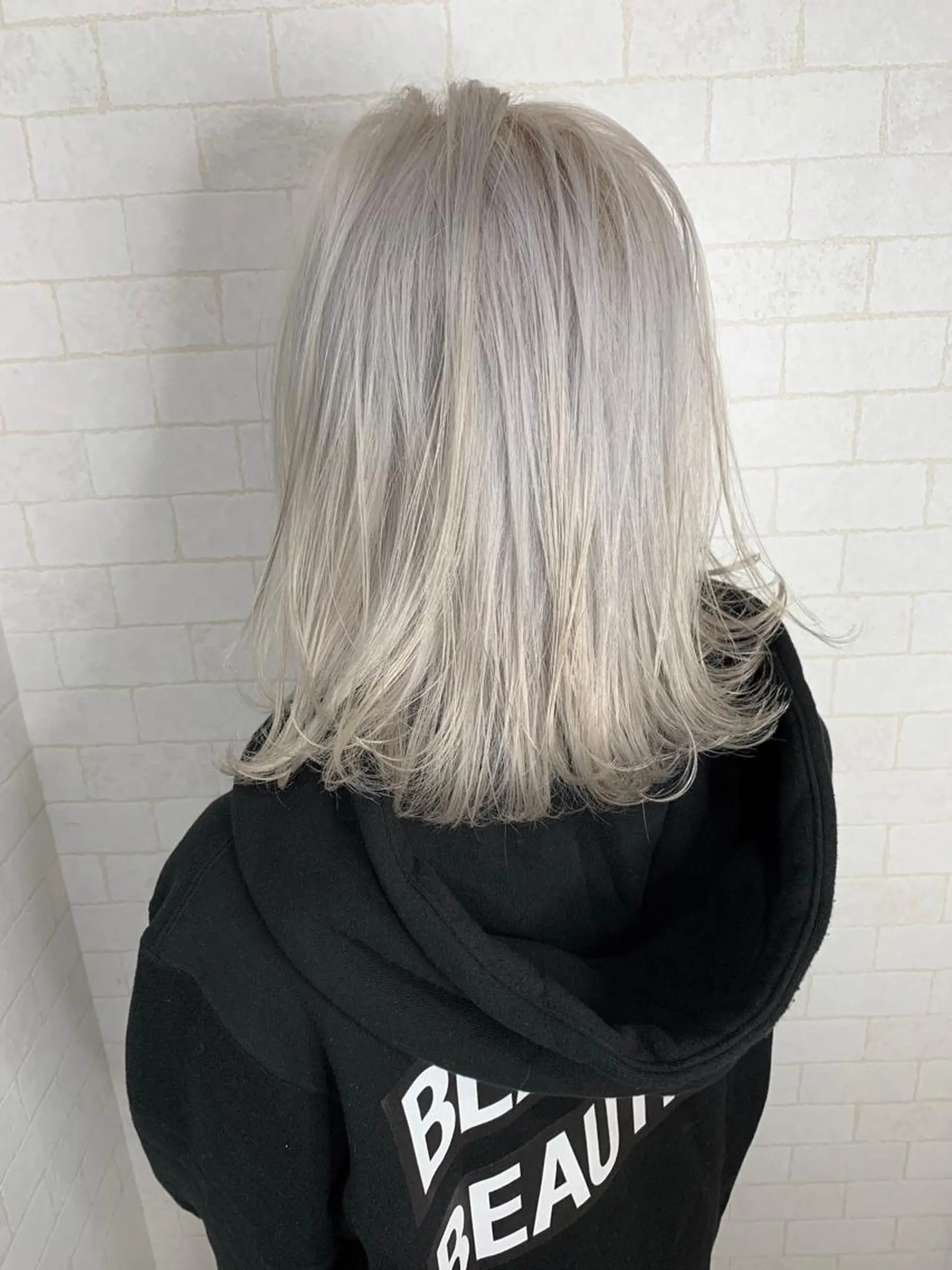 ミディアム カラー 神野 雅樹のヘアスタイル