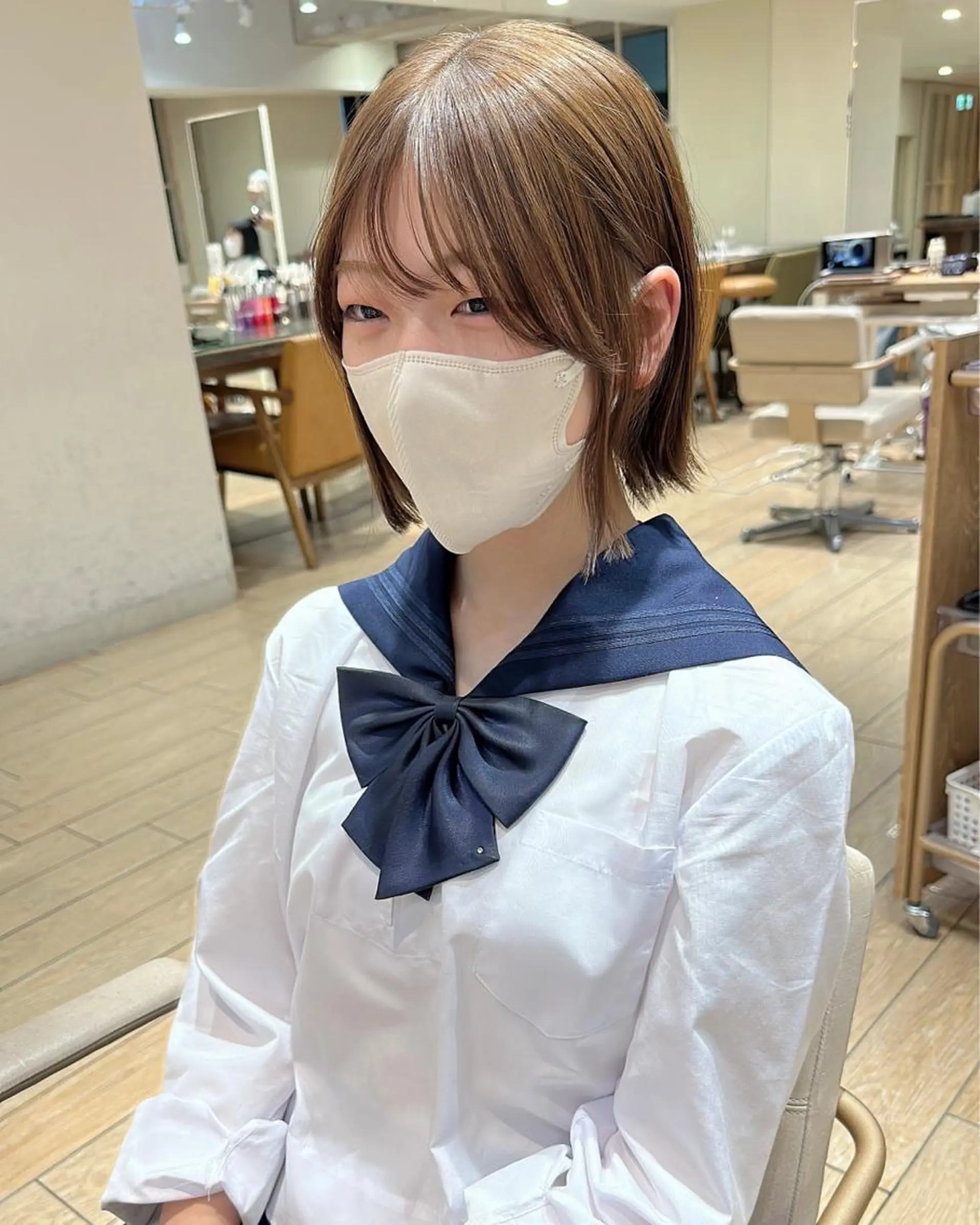ミディアム 切りっぱなしボブ ショートボブ ボブ くびれヘア タンバルモリ カット ヘアカラー トリートメント 市原 大翼のヘアスタイル