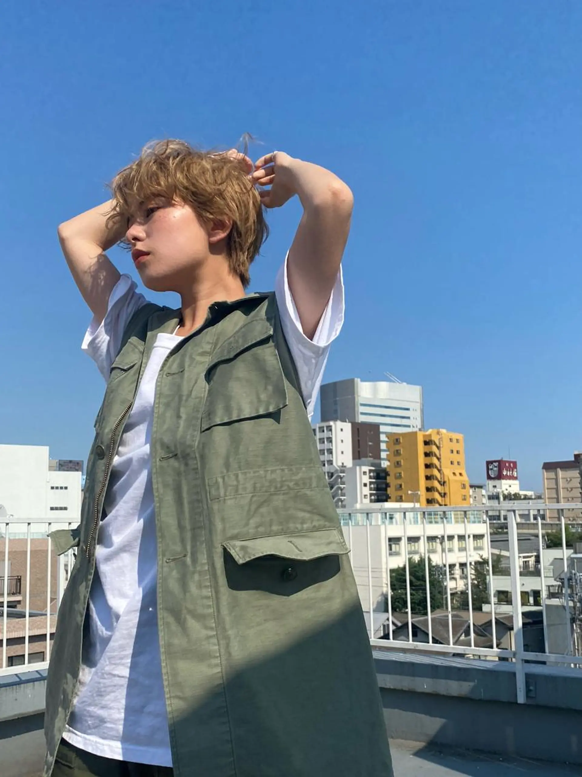 ショート カラー freelance lab所属・iizuka akiのヘアスタイル