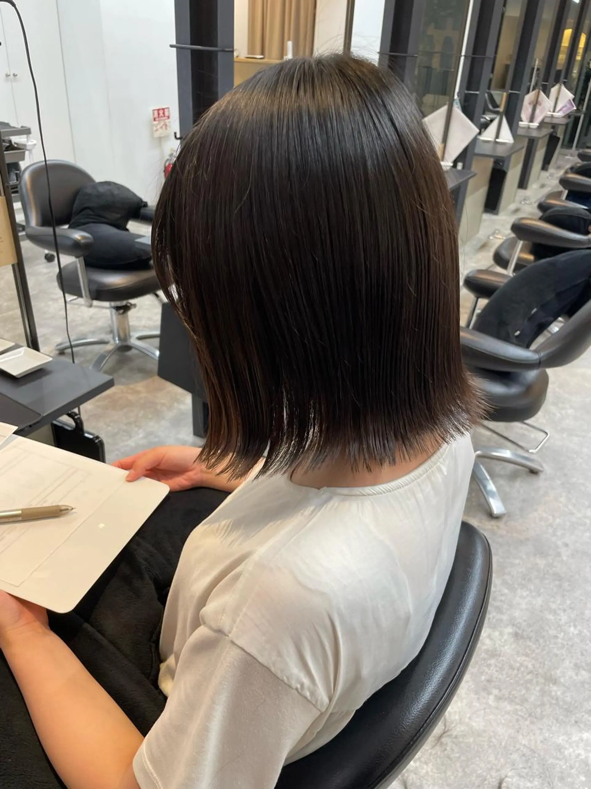 ショート 切りっぱなしボブ ボブ 顔周りカット ショートヘア 森 愛佳のヘアスタイル