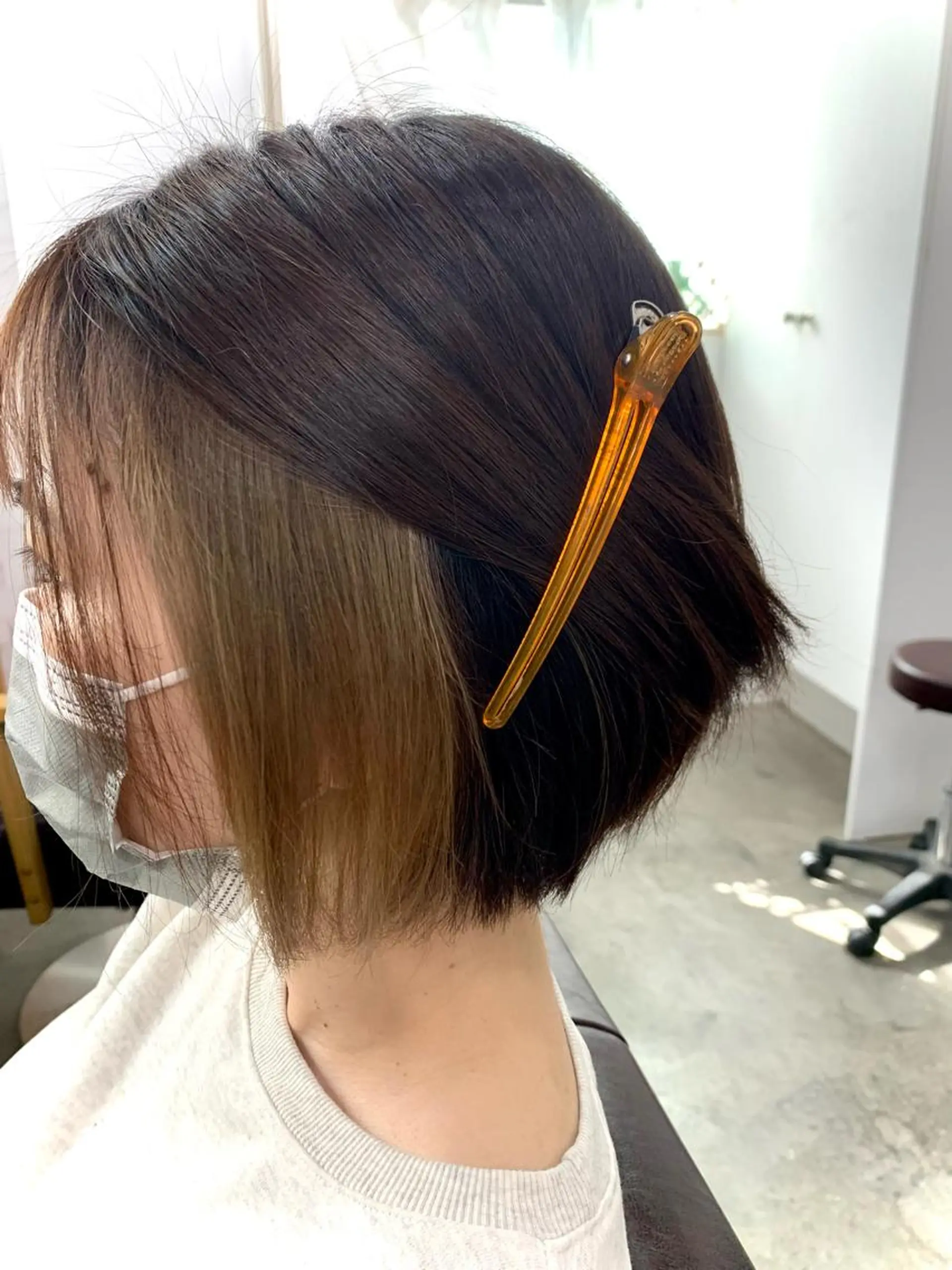 ショート カラー イヤリングカラー しば たのヘアスタイル