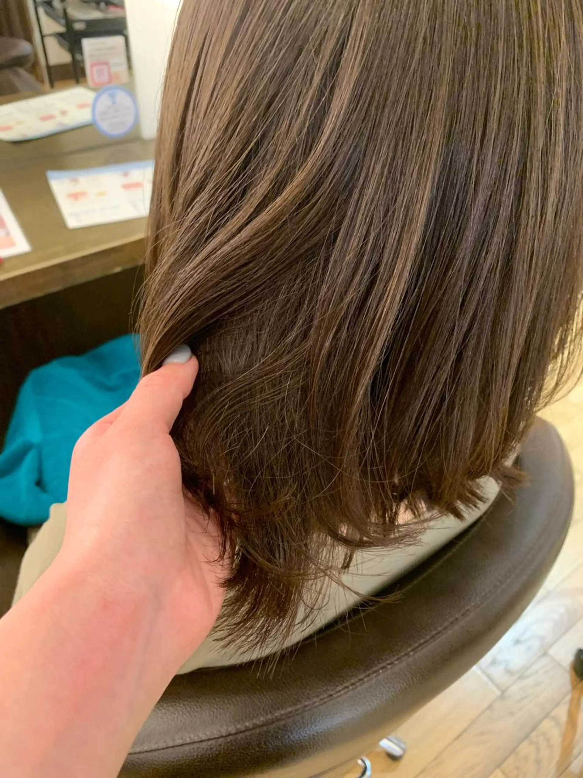 ミディアム カラー ベージュカラー カット ヘアカラー トリートメント 透明感美肌カラー/ 岡田澪香のヘアスタイル