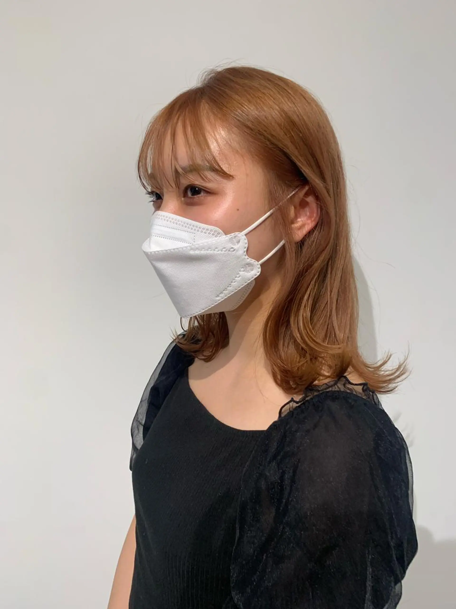 ミディアム オレンジブラウン 山内 愛可のヘアスタイル