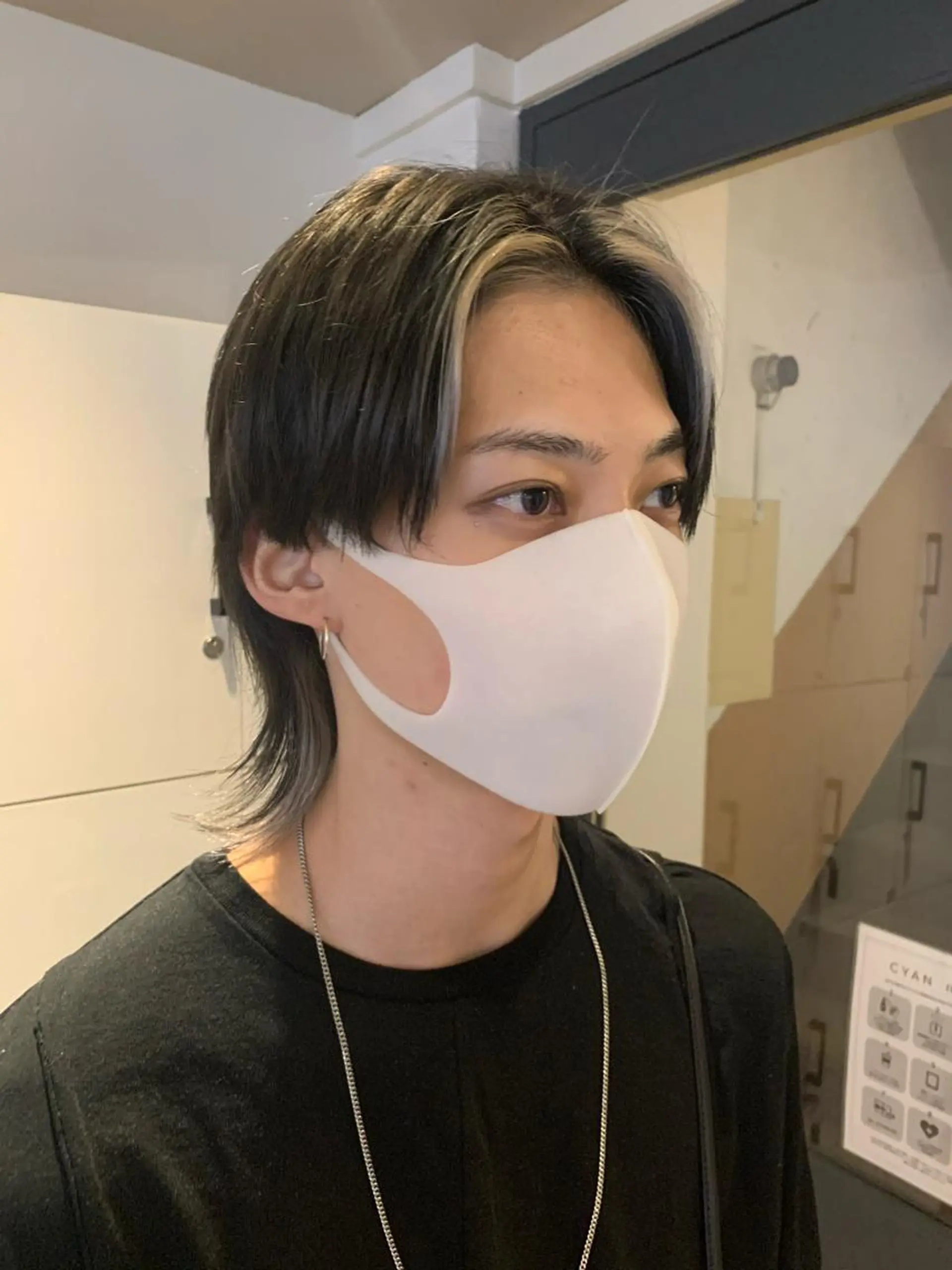 ショート カラー パーマ ヘアアレンジ メンズ キッズ ネイル マツエク・マツパ メンズインナーカラー メンズウルフカット インナーカラー ウルフカット メンズネイル SALOWIN梅田茶屋町店所属・ウルフレイヤーカット /チヒロのヘアスタイル