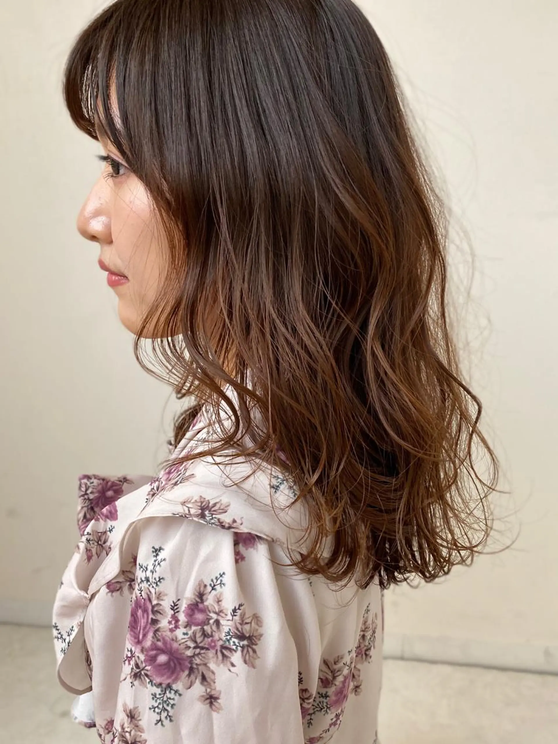 セミロング カラー カット ヘアカラー トリートメント ツヤ髪になりたい方へ 🩷柴田知亜希のヘアスタイル