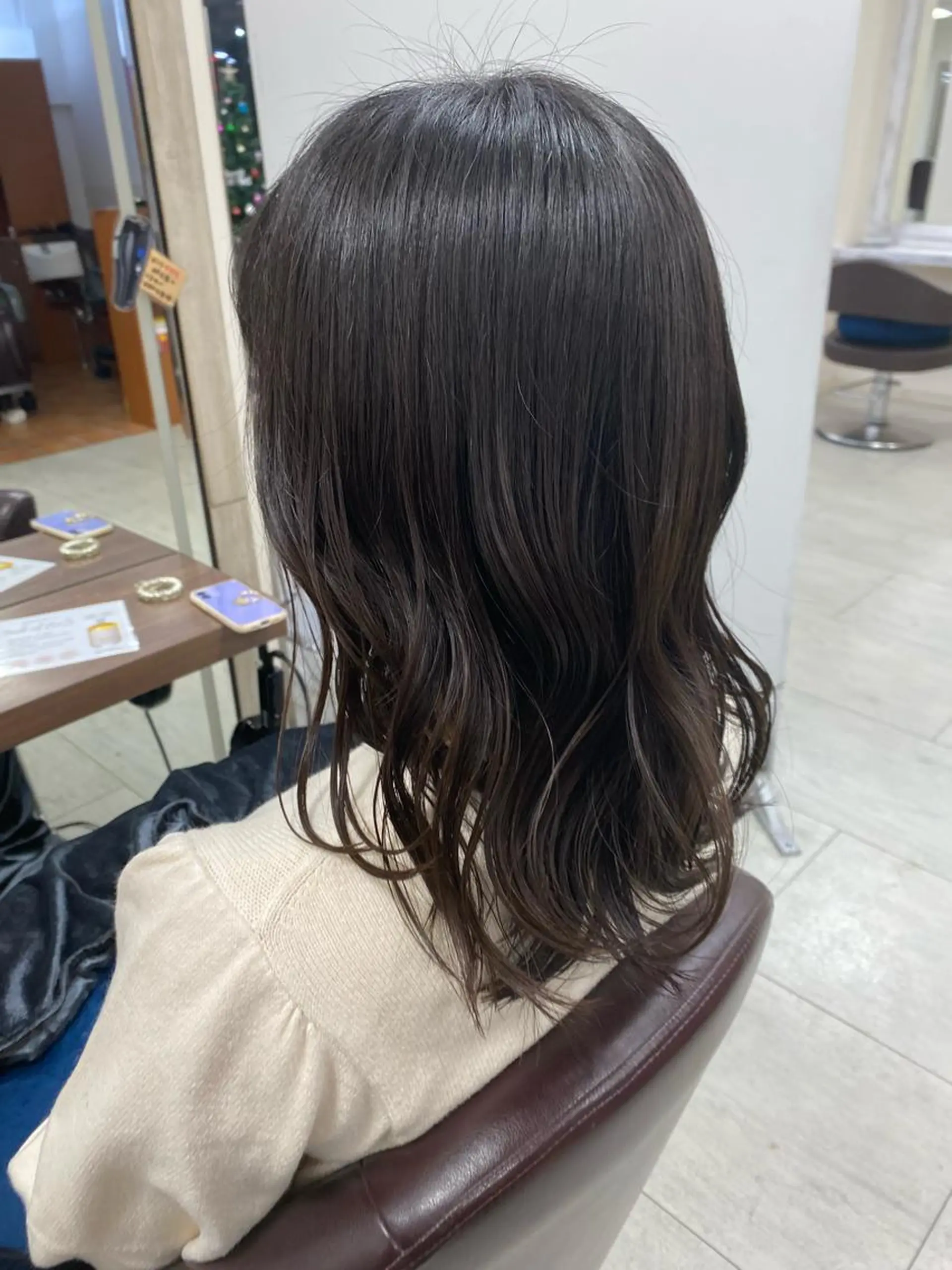 セミロング 月野涼風 /レイヤーカットのヘアスタイル