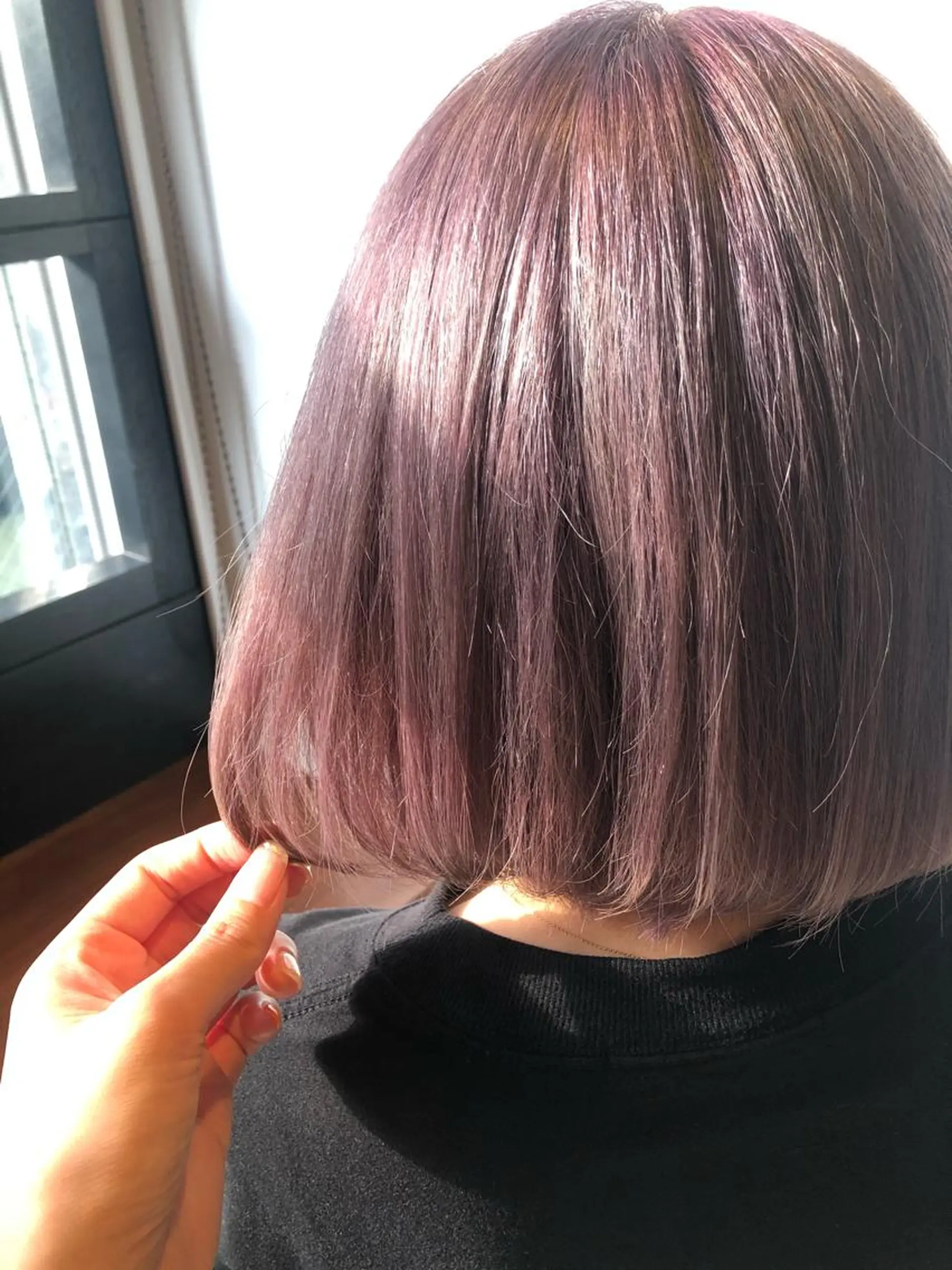 ミディアム カラー アッシュ ピンクカラー ピンクアッシュ 女性リピ90%🍨 🩷佐藤みずきのヘアスタイル