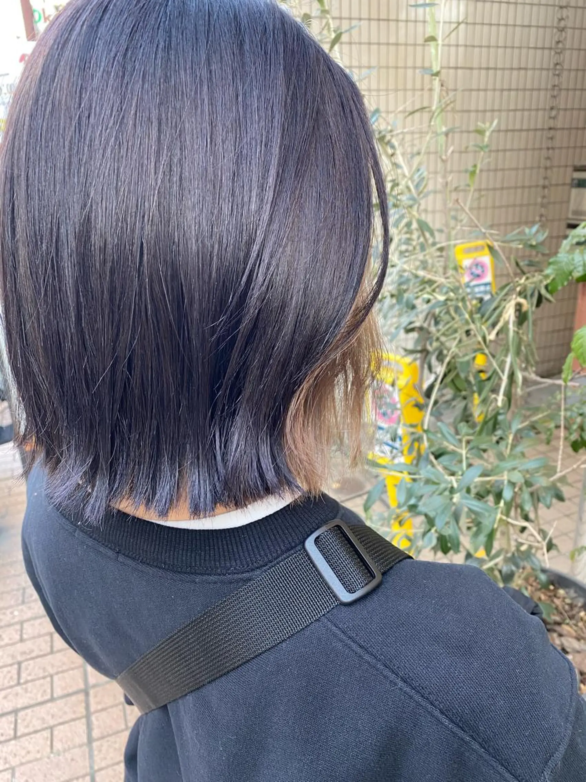 セミロング カラー ヘアカラー 宮内 真乃のヘアスタイル