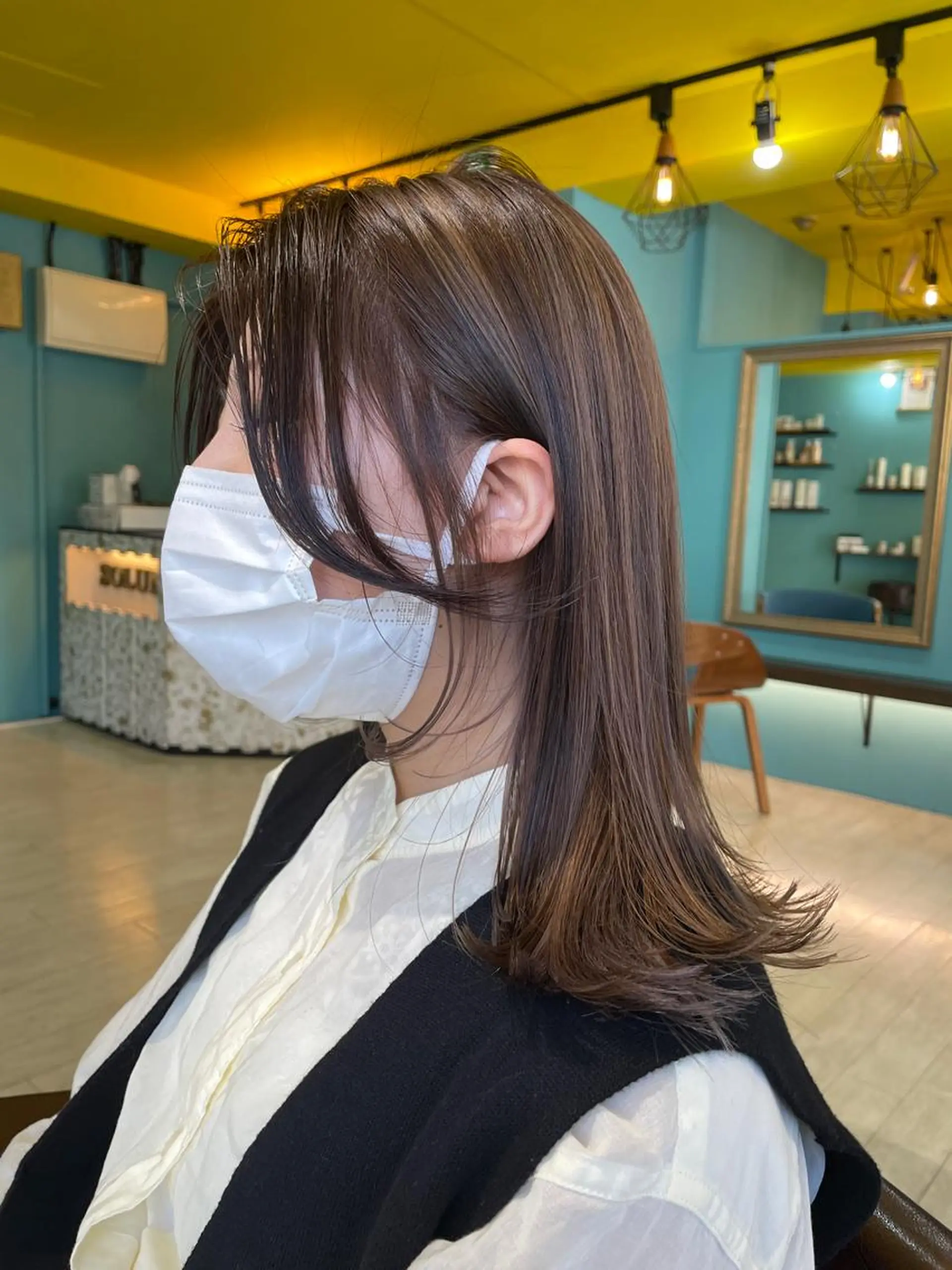 ミディアム カラー バレイヤージュ グレージュ レイヤーカット ヘアカラー Share  Salon  Reco【GARDEN】所属・末石 智のヘアスタイル