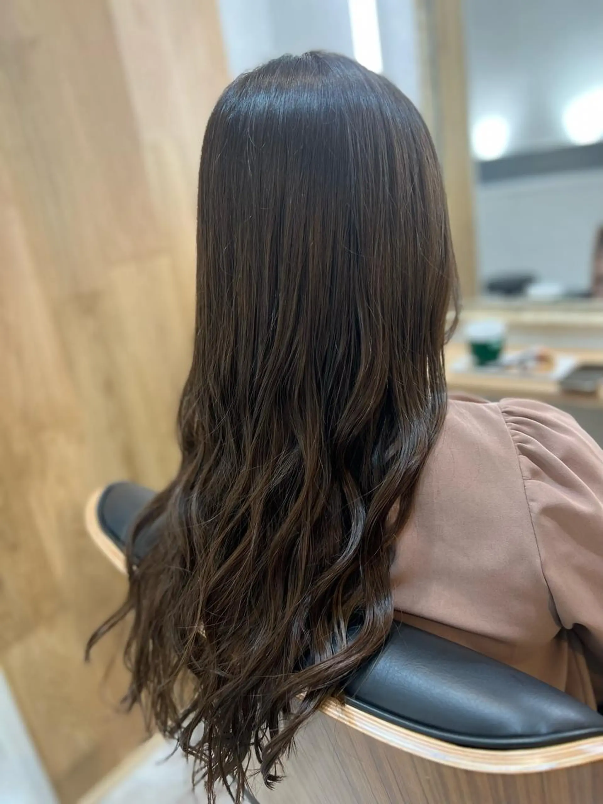 ロング カット ヘアカラー トリートメント 川村 昌広のヘアスタイル
