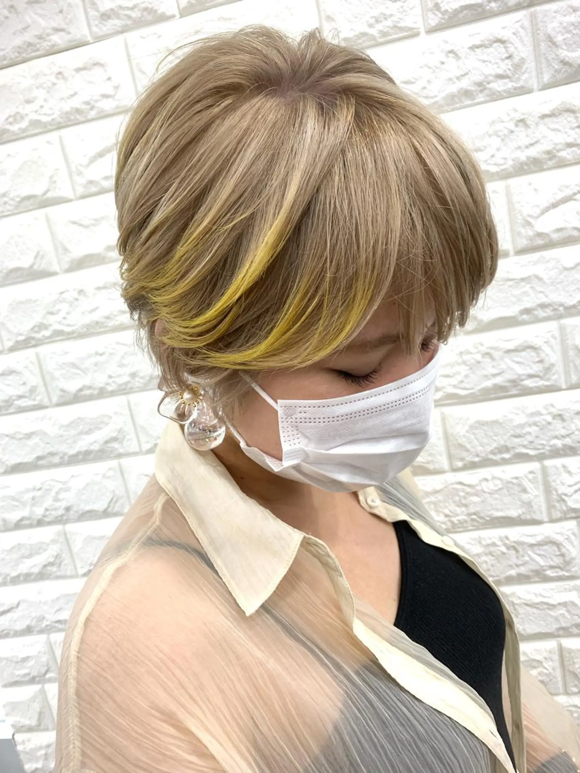 ショート カラー SALOWIN新宿三丁目 Frente店所属・薄田 珠美のヘアスタイル