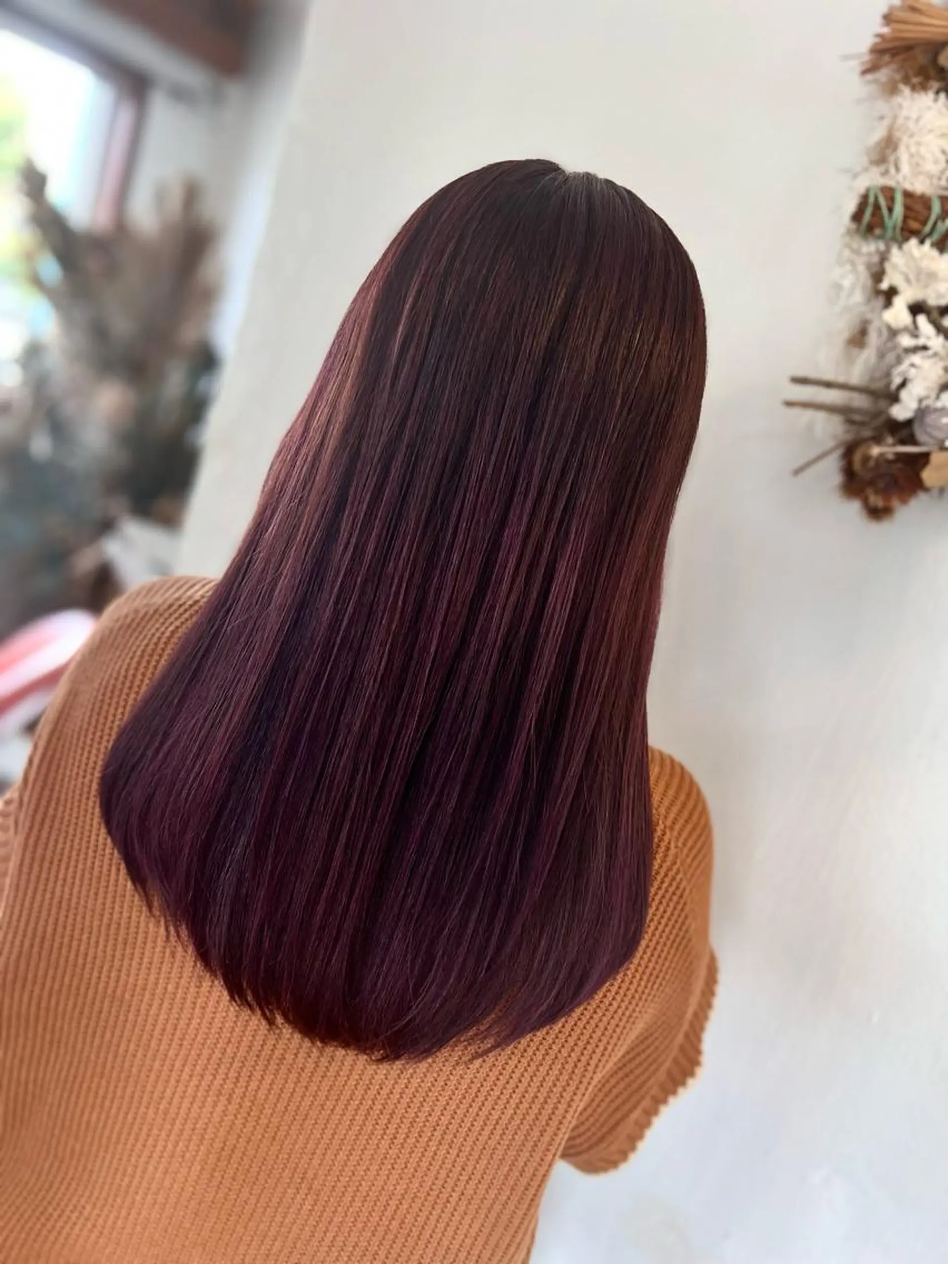 セミロング カラー イルミナカラー ルビー ヘアカラー Style Tのヘアスタイル