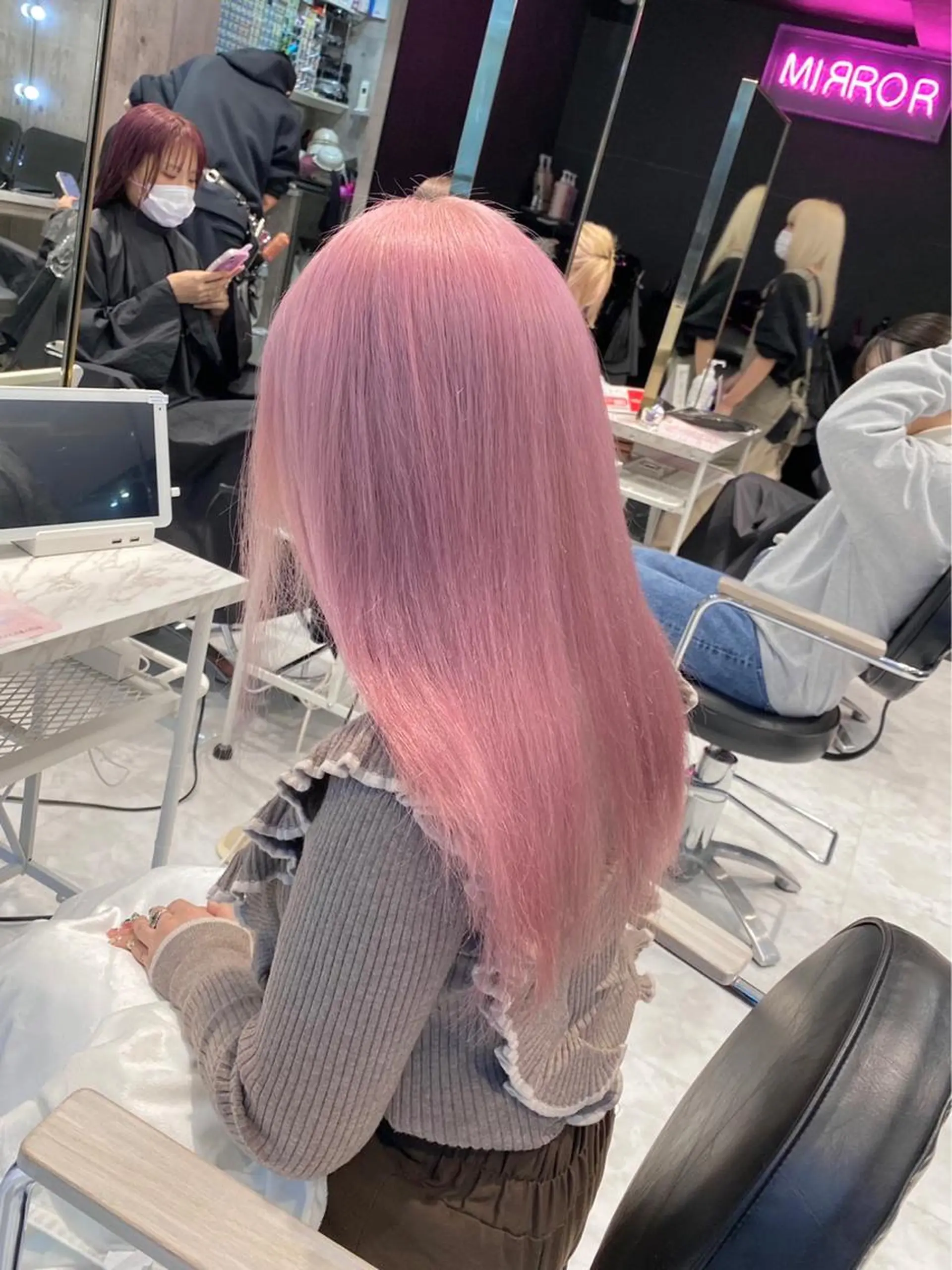ミディアム ミディアムパーマ 似合わせカット ヘアカラー トリートメント ❄️💛エクステ ブリーチ❄️yukiのヘアスタイル