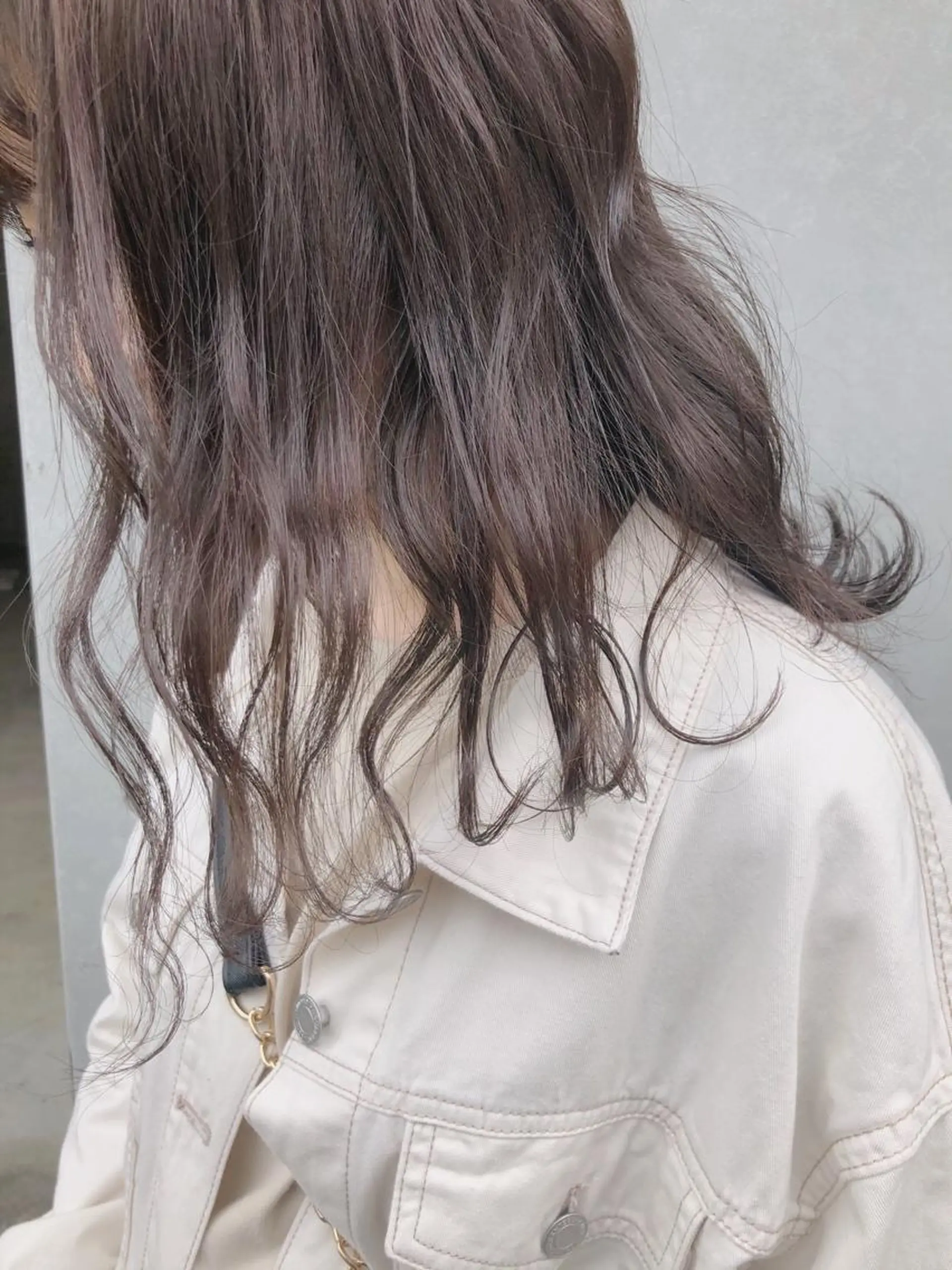 ミディアム カラー ブリーチ グレージュ ブリーチなしカラー XYZ新宿所属・⭐️DAIKI⭐️ ハイトーン/髪質改善のヘアスタイル