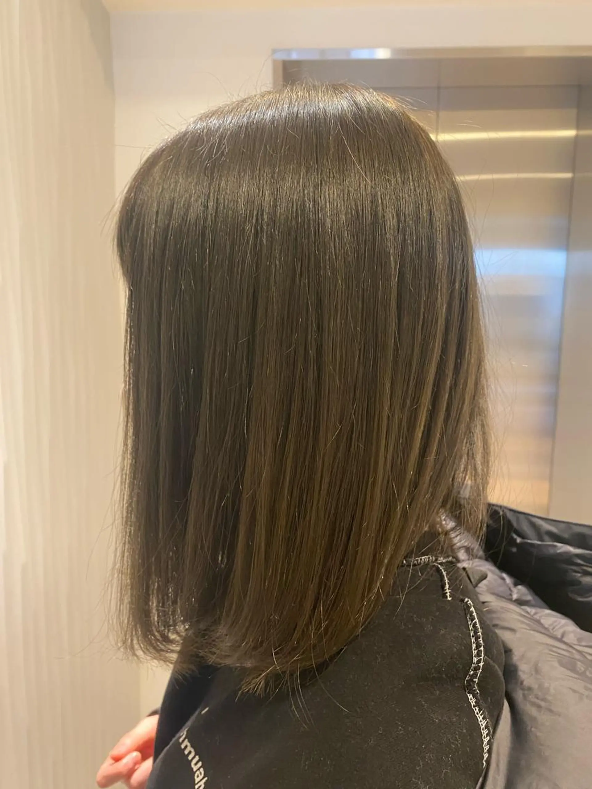 ミディアム カット ヘアカラー トリートメント 大倉 未波のヘアスタイル