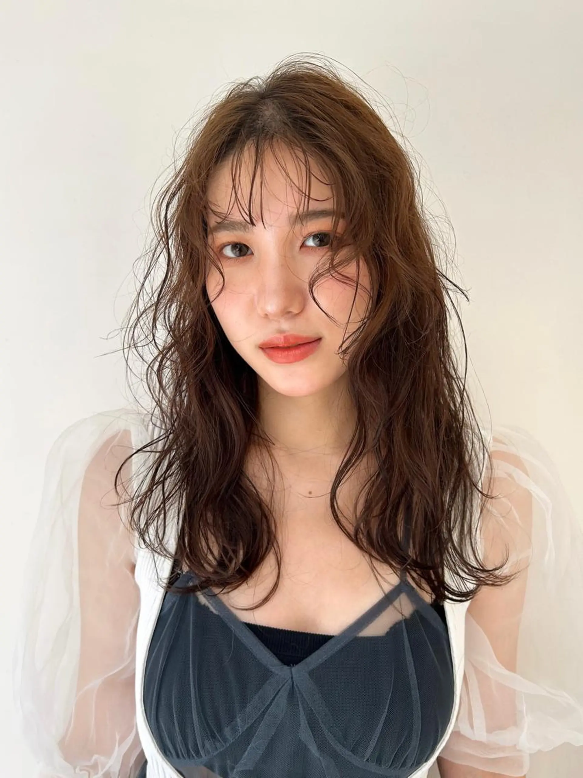 セミロング カラー カット ヘアカラー トリートメント hen所属・心斎橋/レイヤー/ ブリーチ/モエのヘアスタイル