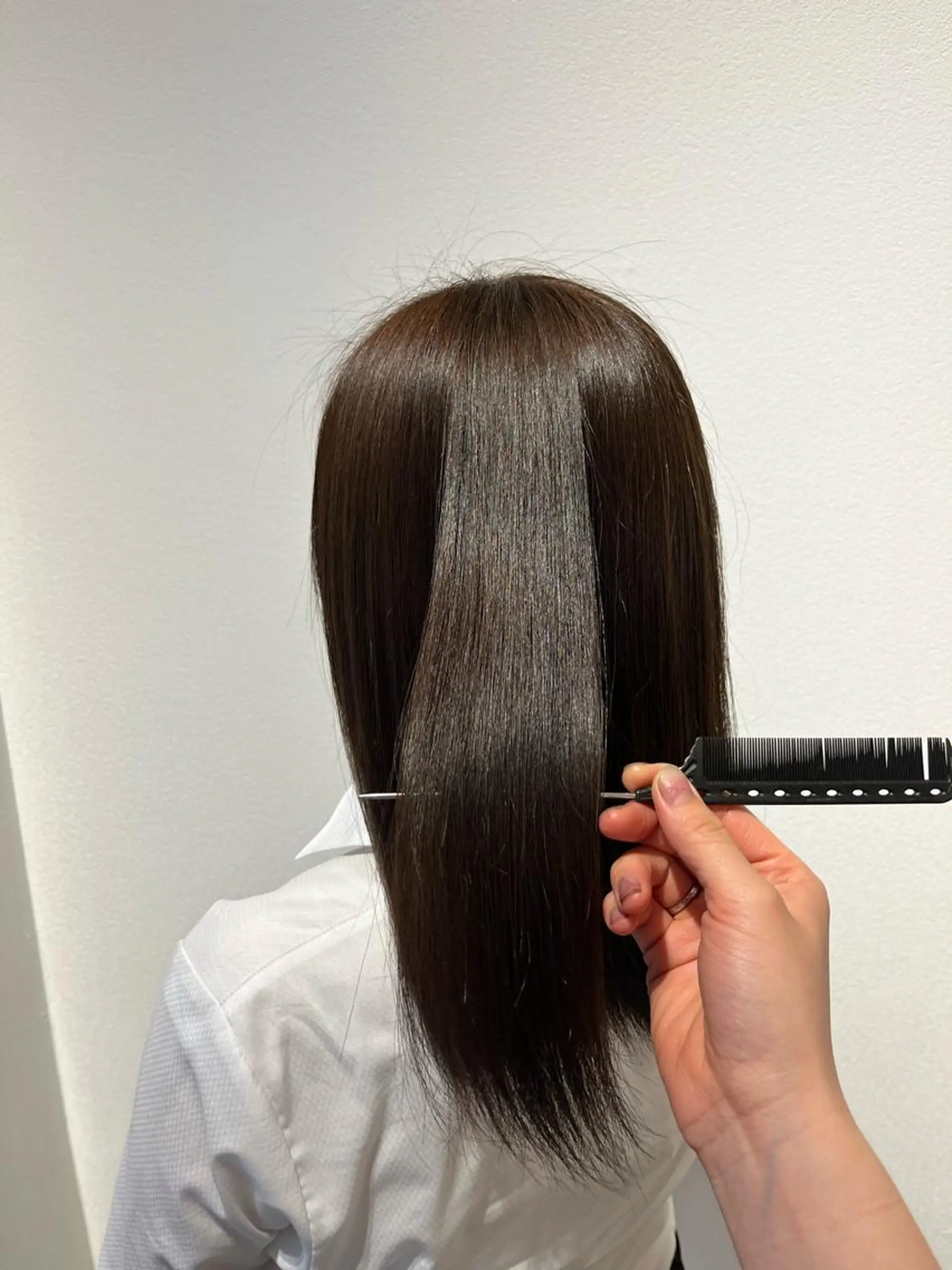 ロング アッシュ ハイライト 髪質改善 縮毛矯正 🌼あんなtrend color🌼のヘアスタイル