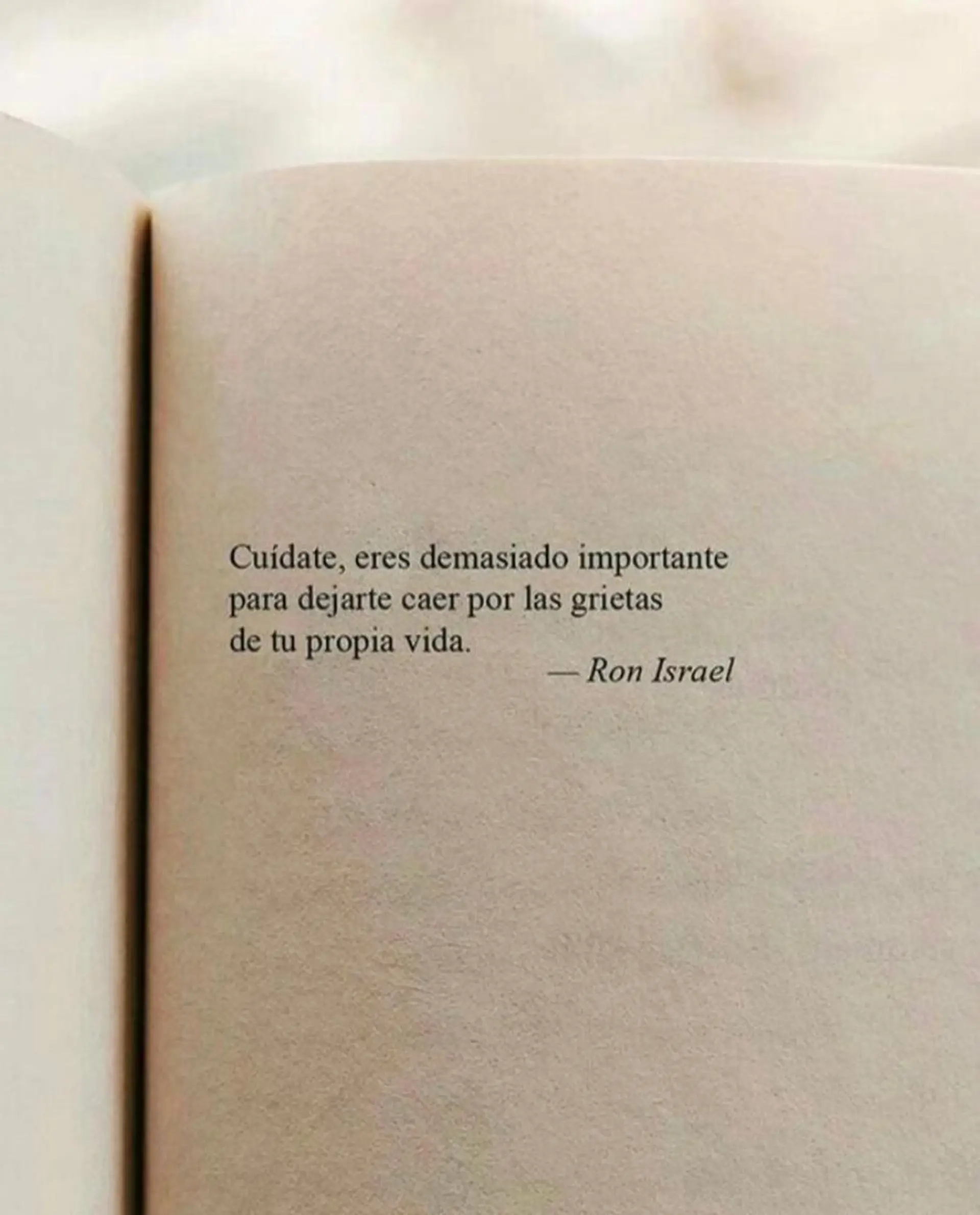 tiele nailのネイルデザイン