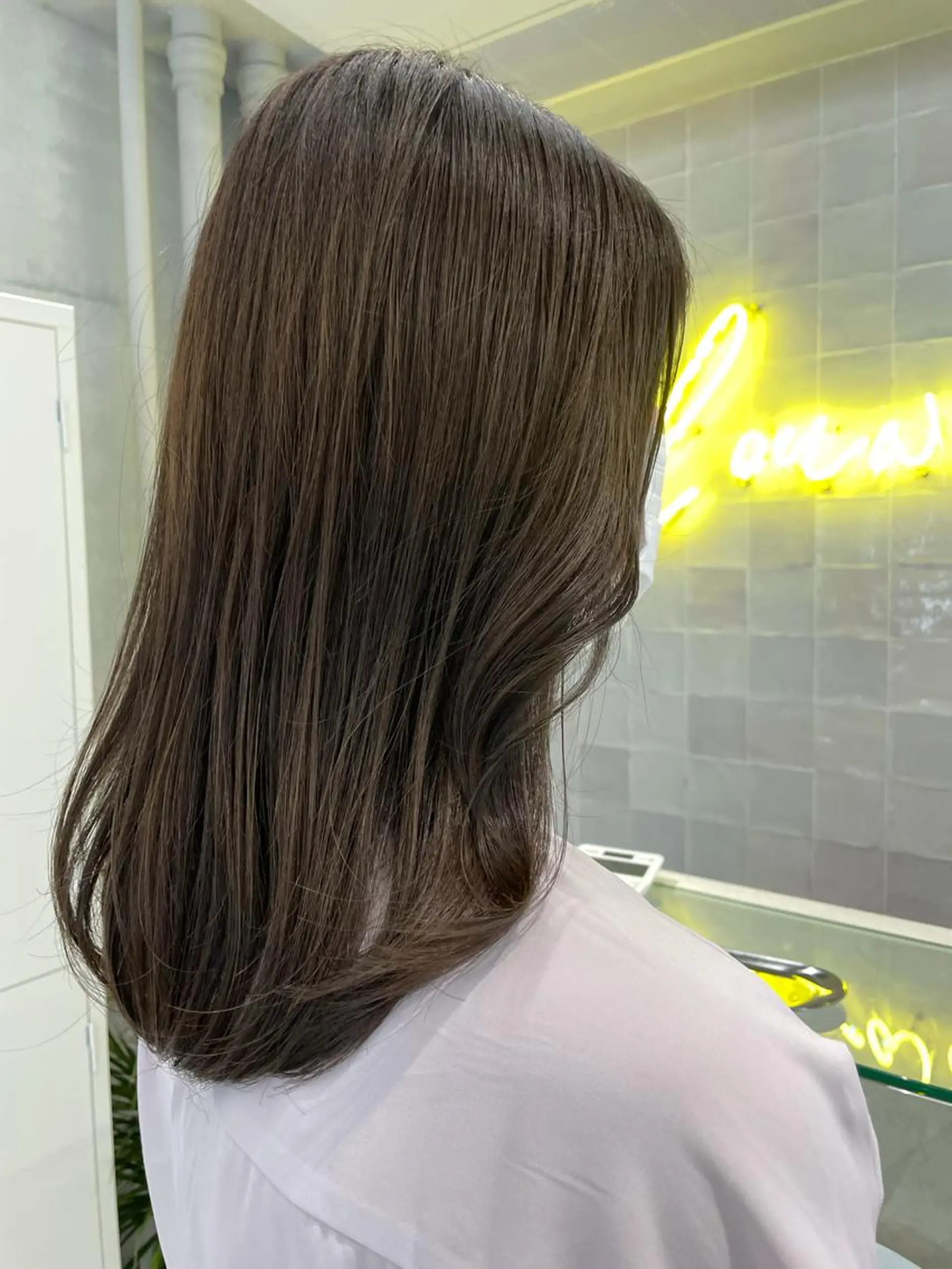 ミディアム カラー 遠藤 眞実のヘアスタイル