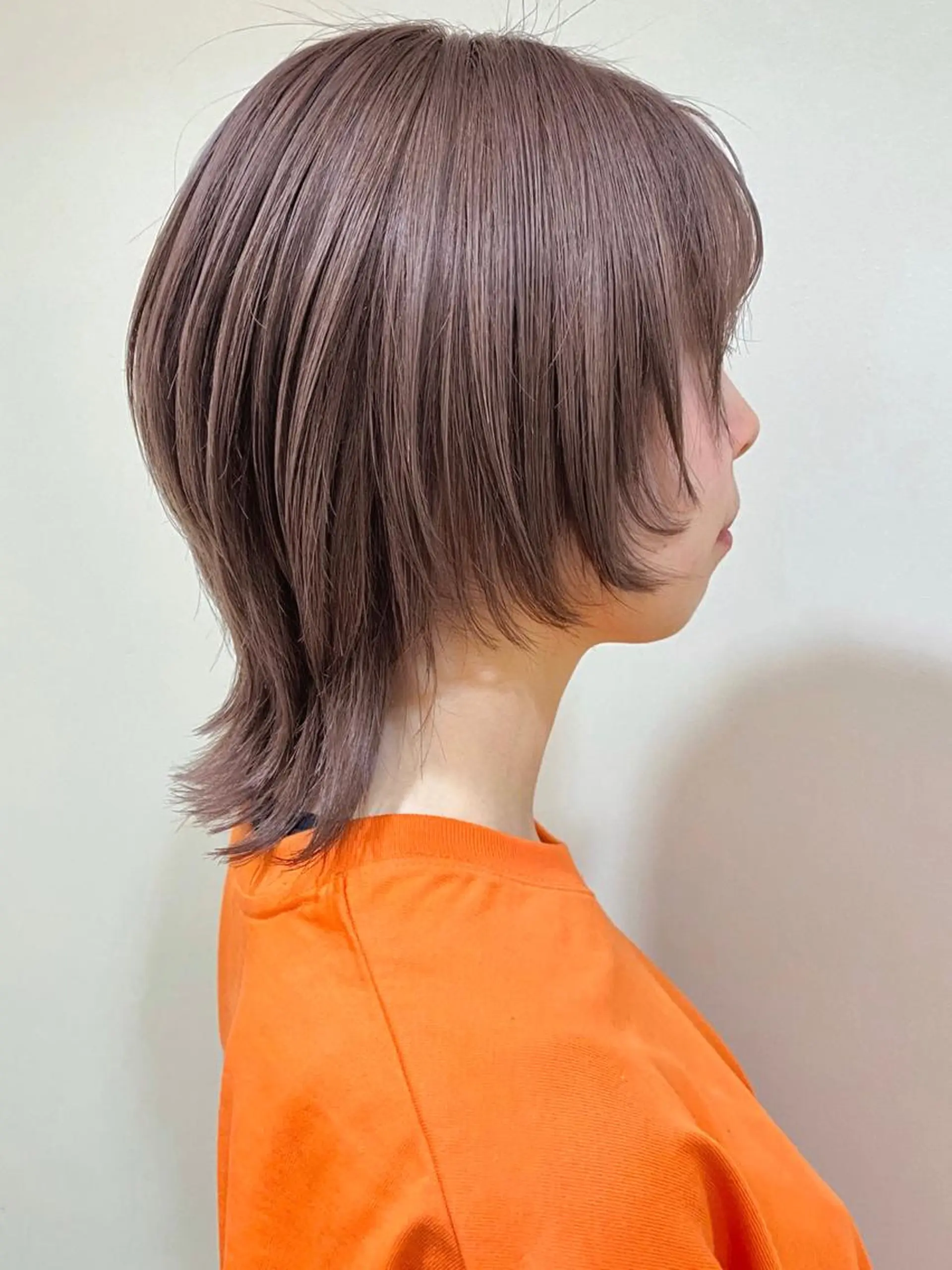 ショート カラー ANNA /艶髪/ハイトーンのヘアスタイル