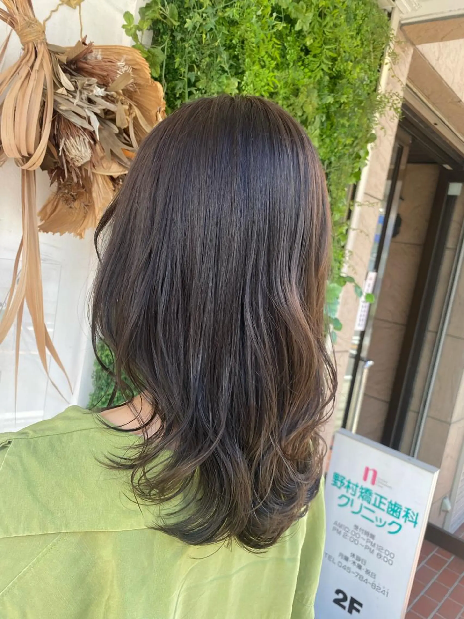 セミロング 透明感カラー/韓国 ヘア🩶yuri🩵のヘアスタイル