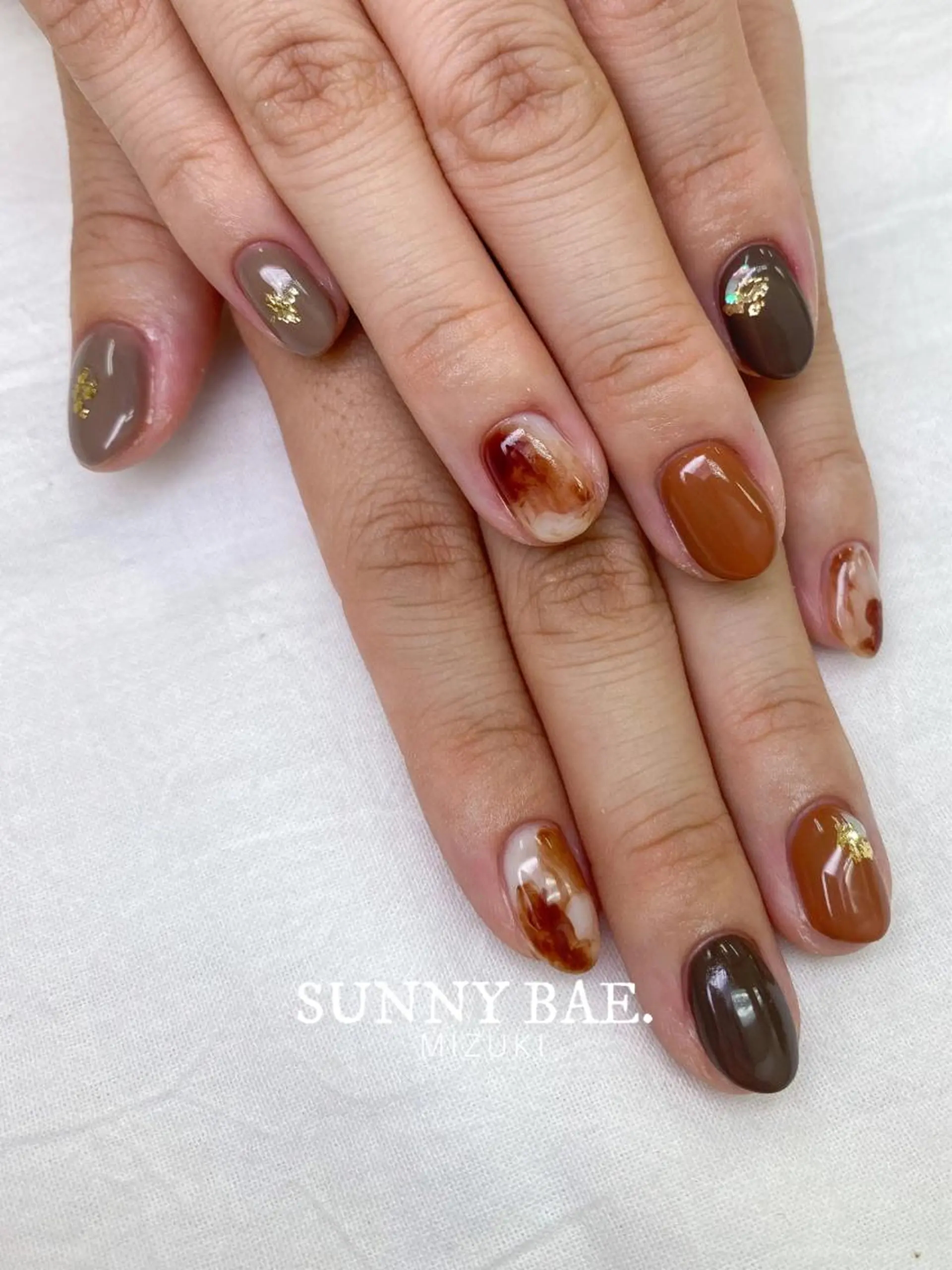 ネイル べっ甲ネイル 大理石ネイル(マーブル) ニュアンスネイル フットネイル SUNNY BAE. 🌼MIZUKIのネイルデザイン