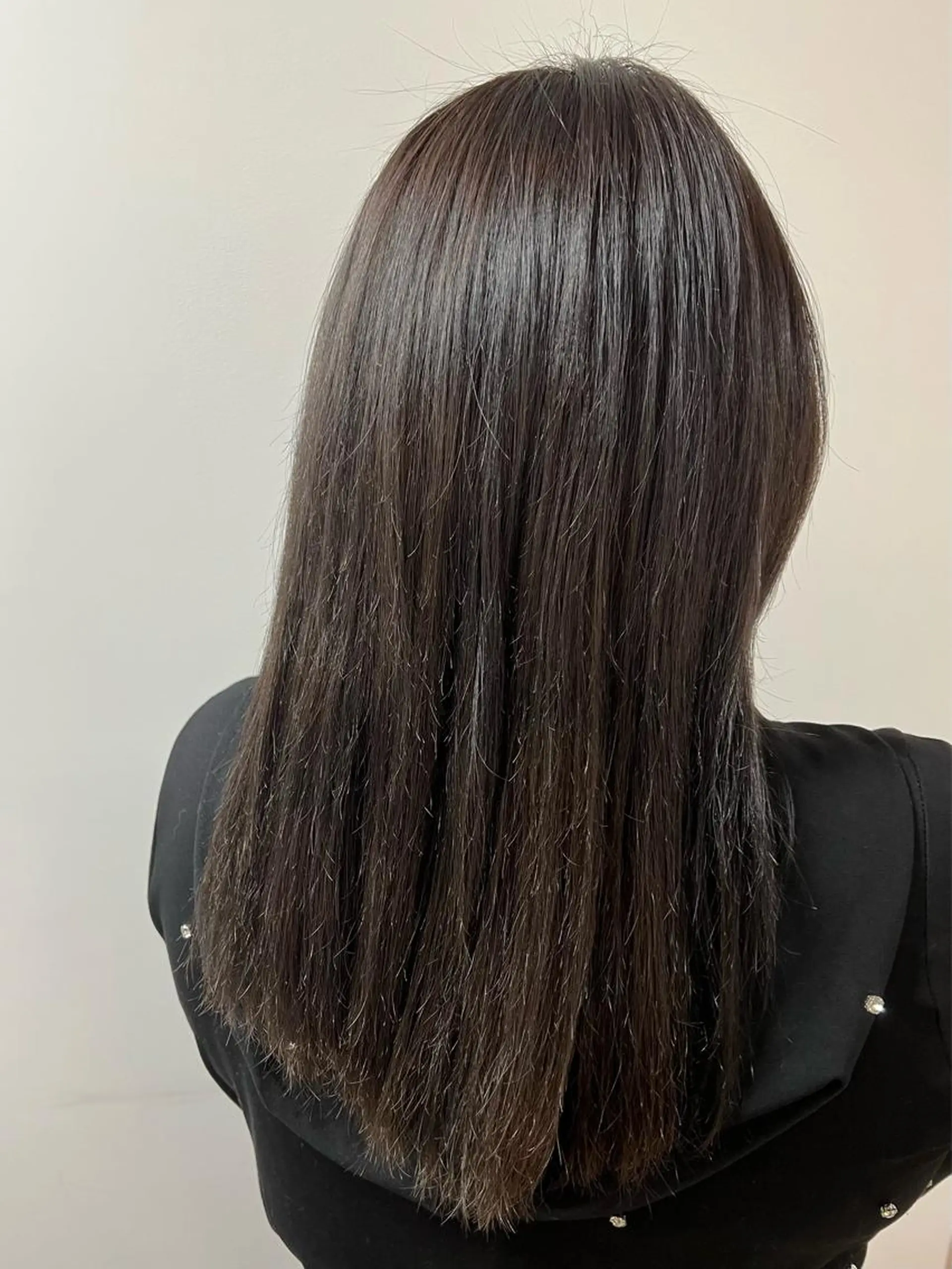 セミロング カット ヘアカラー Ainoa 金町店所属・佐々木 楓夏のヘアスタイル