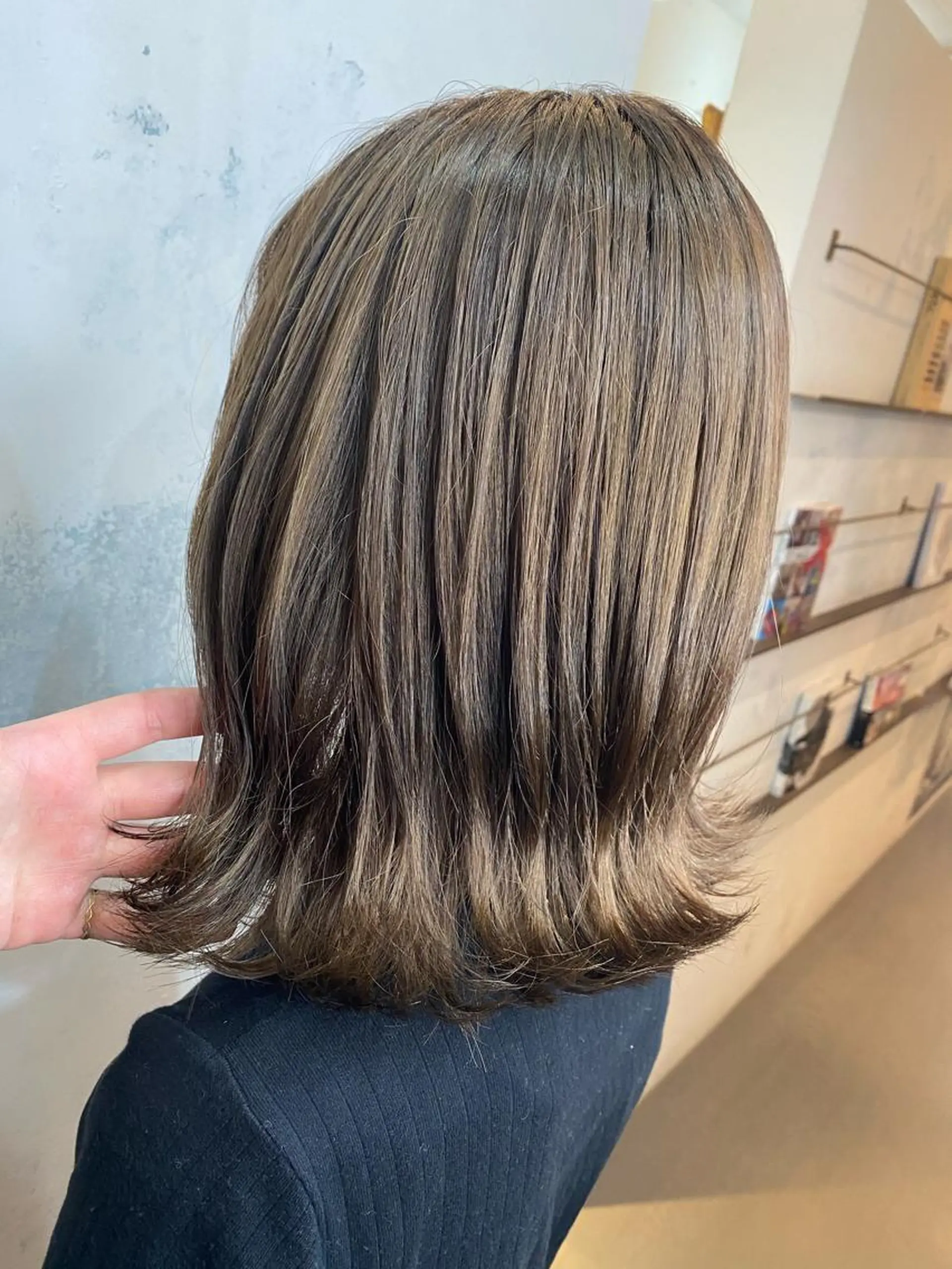 ミディアム カラー ベージュカラー ブリーチ カット ヘアカラー トリートメント 🍑艶髪✖️暖色系 ✨momoka🍑のヘアスタイル