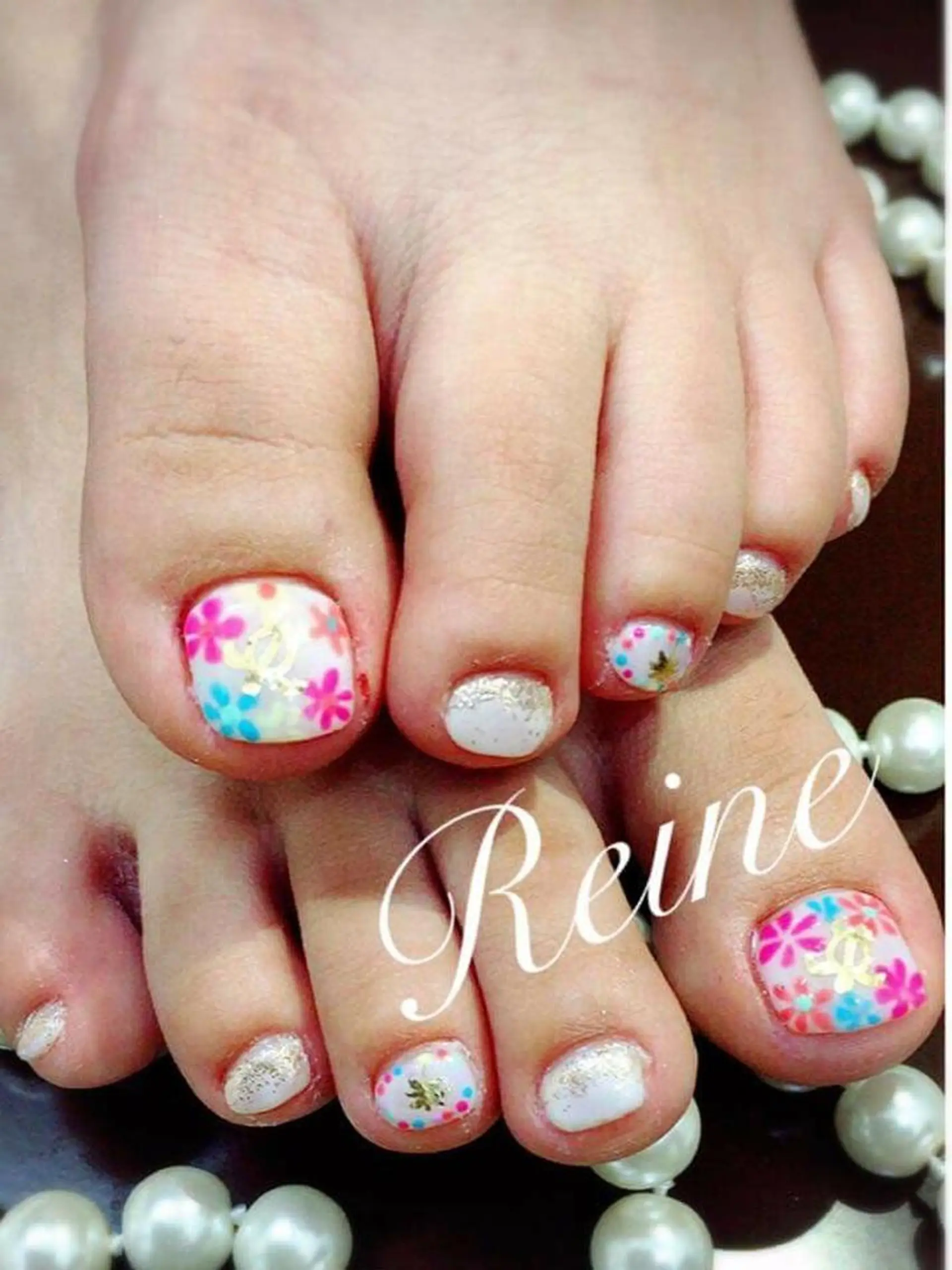 ネイル アートネイル Nailsalon Reine所属・玉栄 伶奈のネイルデザイン