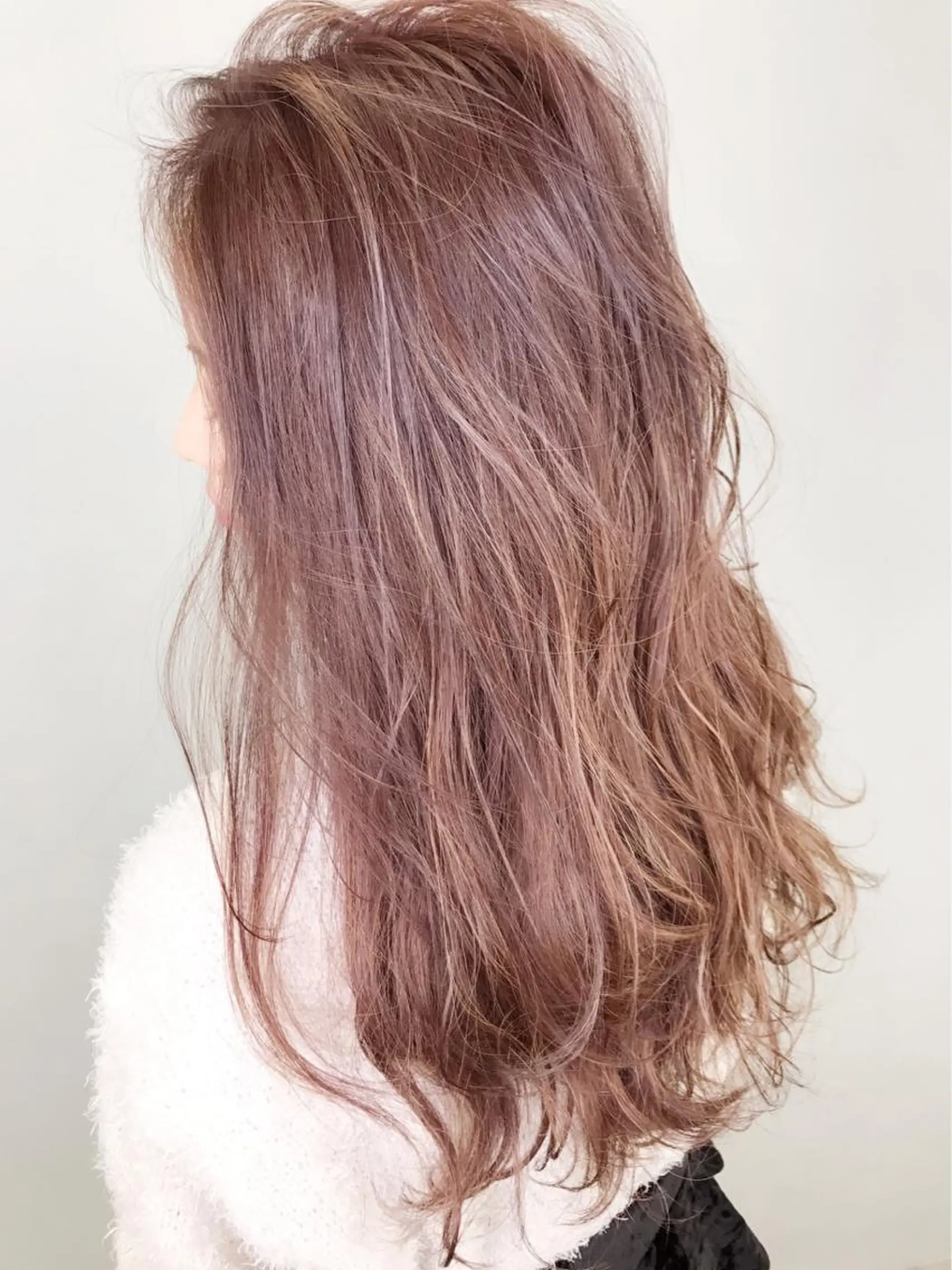 ロング カラー ヘアカラー トリートメント AUBE shinjuku所属・ア イカのヘアスタイル