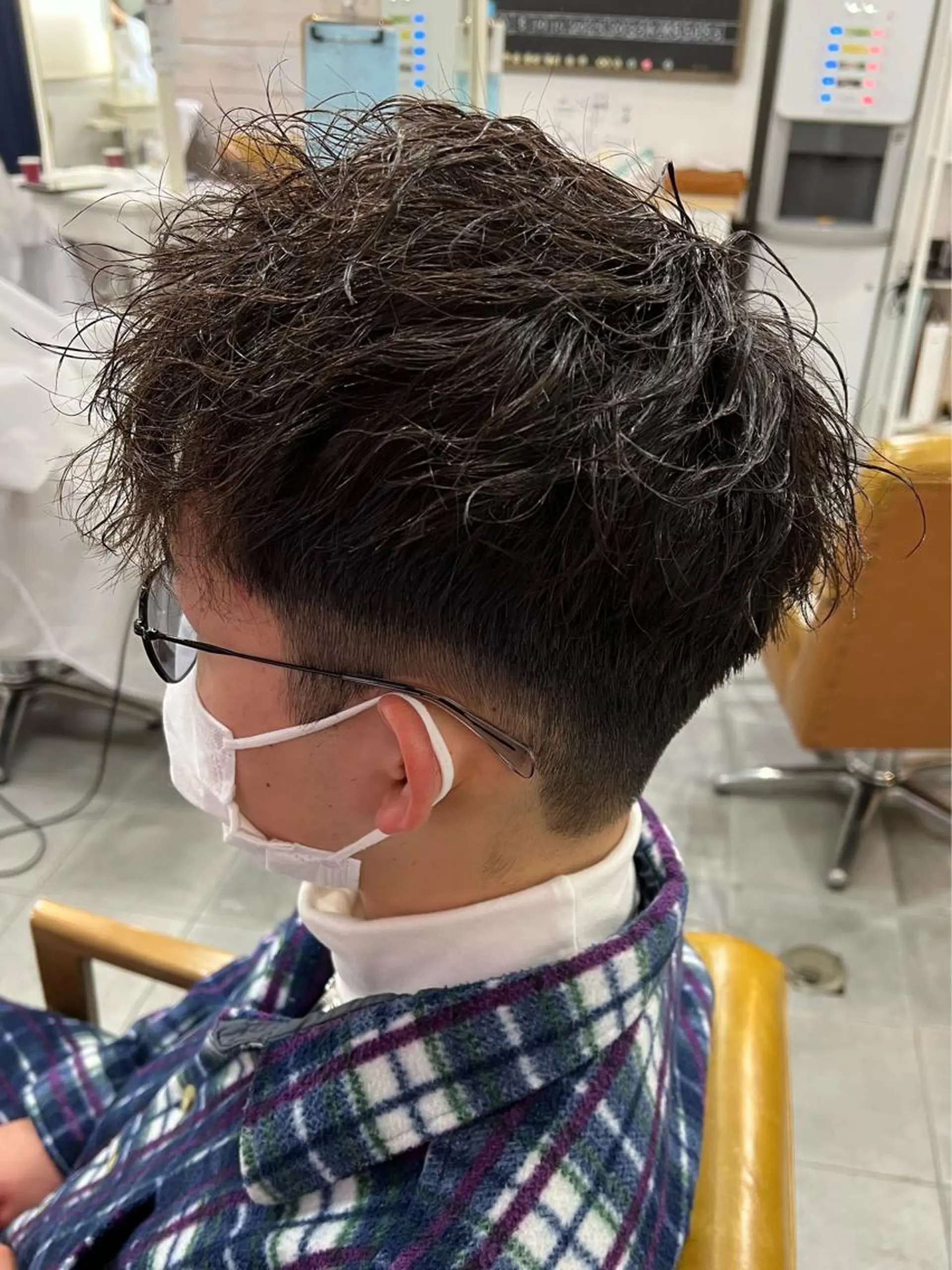 ショート パーマ メンズ カット パーマ SHIAN立川 及川望のヘアスタイル