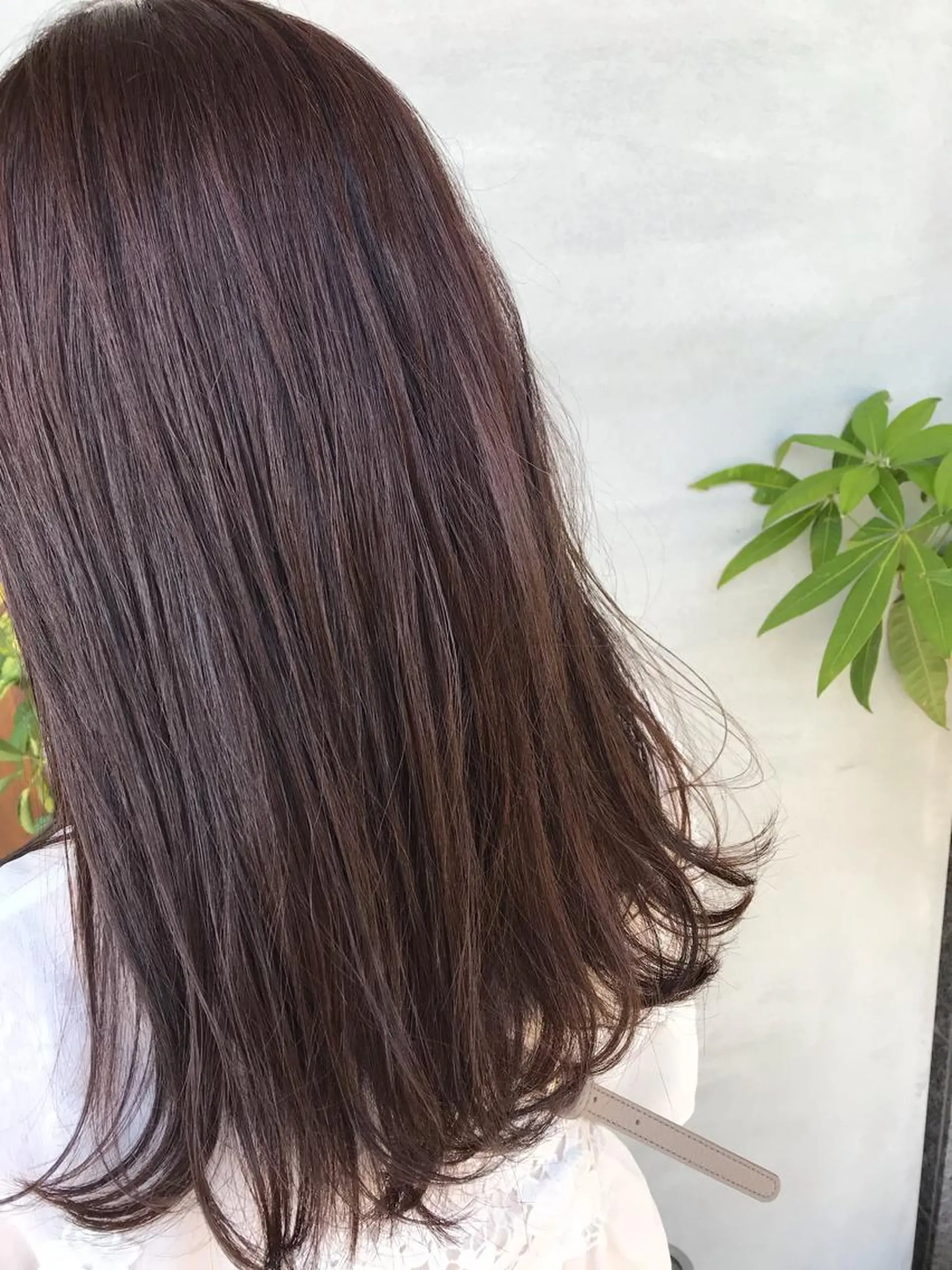 セミロング ピンクブラウン カット ヘアカラー 河田 海陽のヘアスタイル