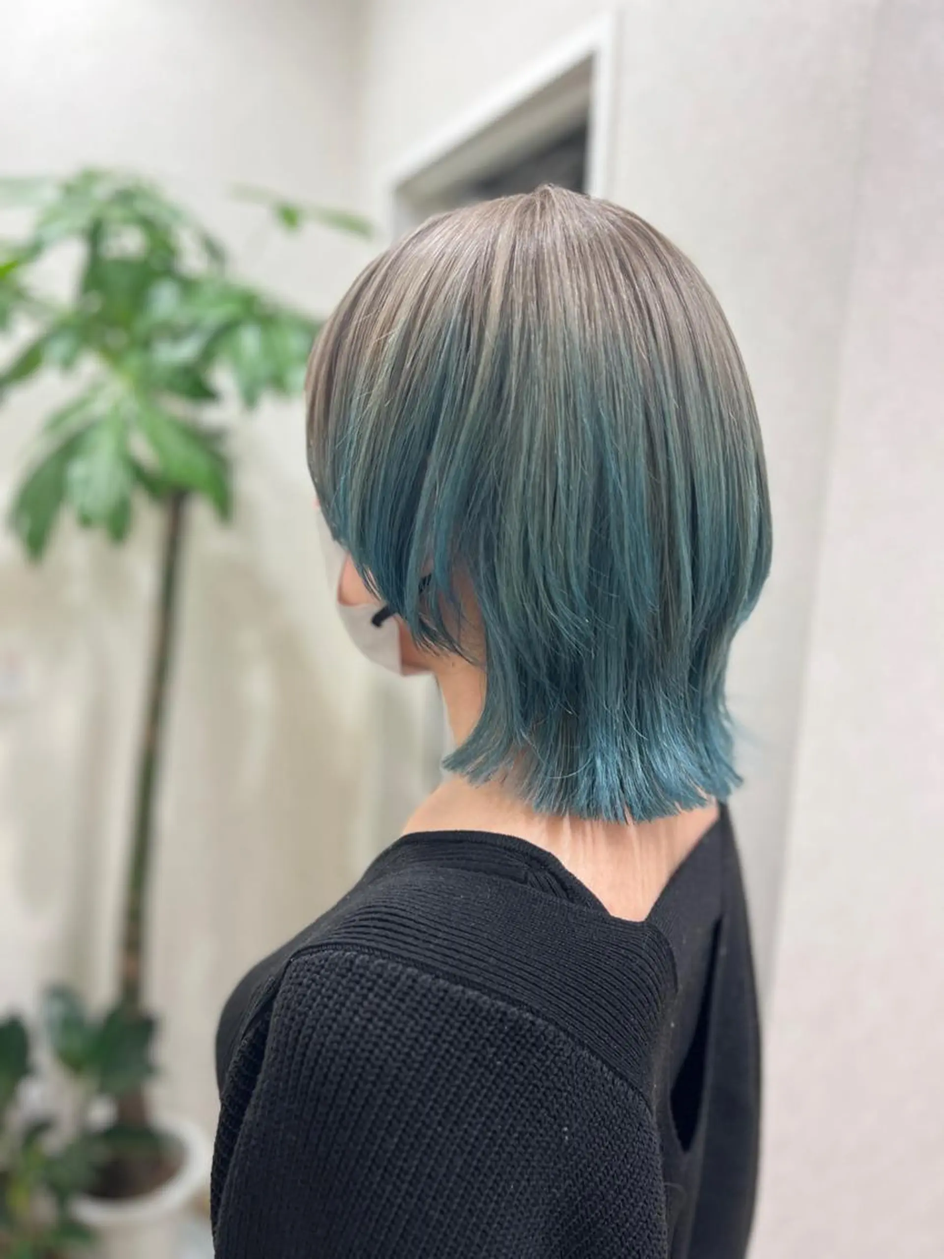 ミディアム カラー ブルーカラー シルバー カット ヘアカラー トリートメント 🍇おぐら めぐみ🍇のヘアスタイル