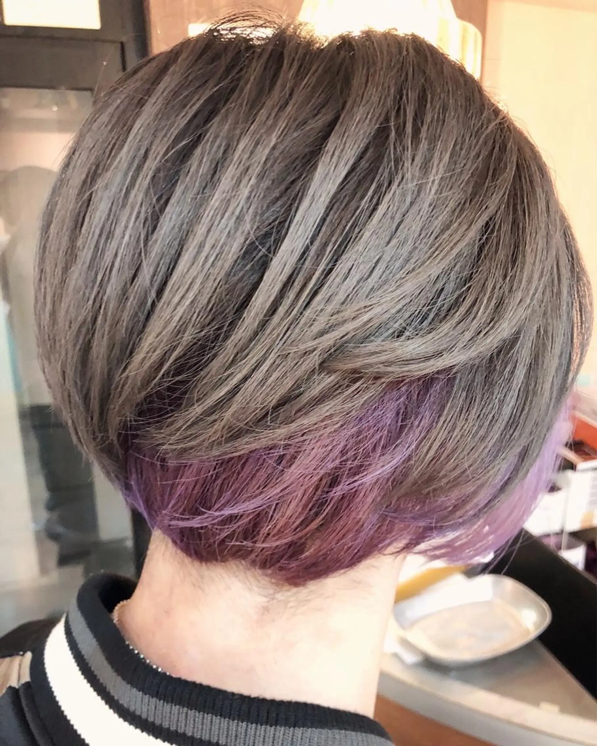 ショート カラー メンズ グレージュ パープルカラー 原宿サロン代表 デザインカラー伊藤卓のヘアスタイル