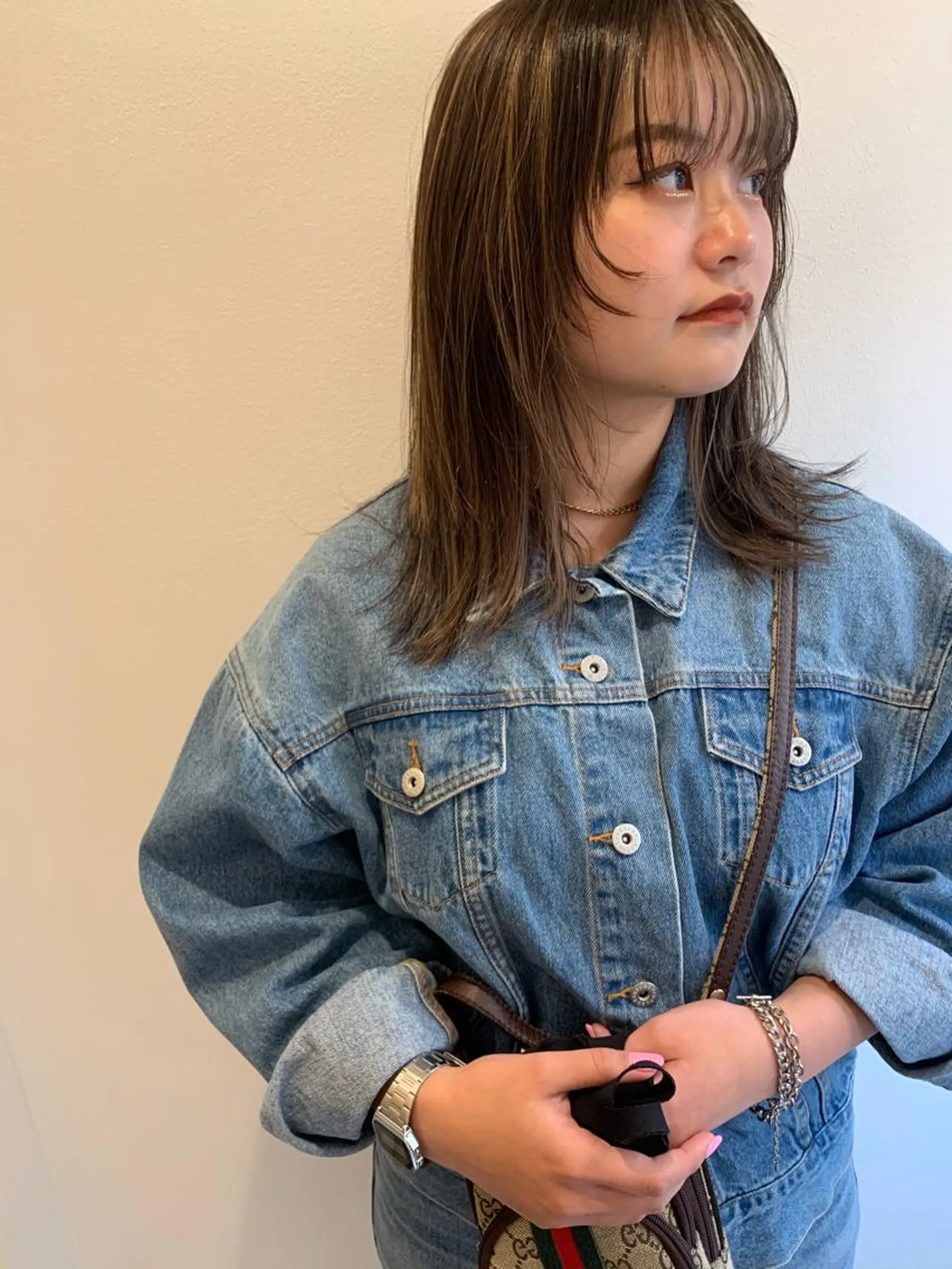 カラー ベージュカラー ブリーチ ダブルカラー ハイライトカラー ハイトーンカラー MARU レイヤー/パーマのヘアスタイル