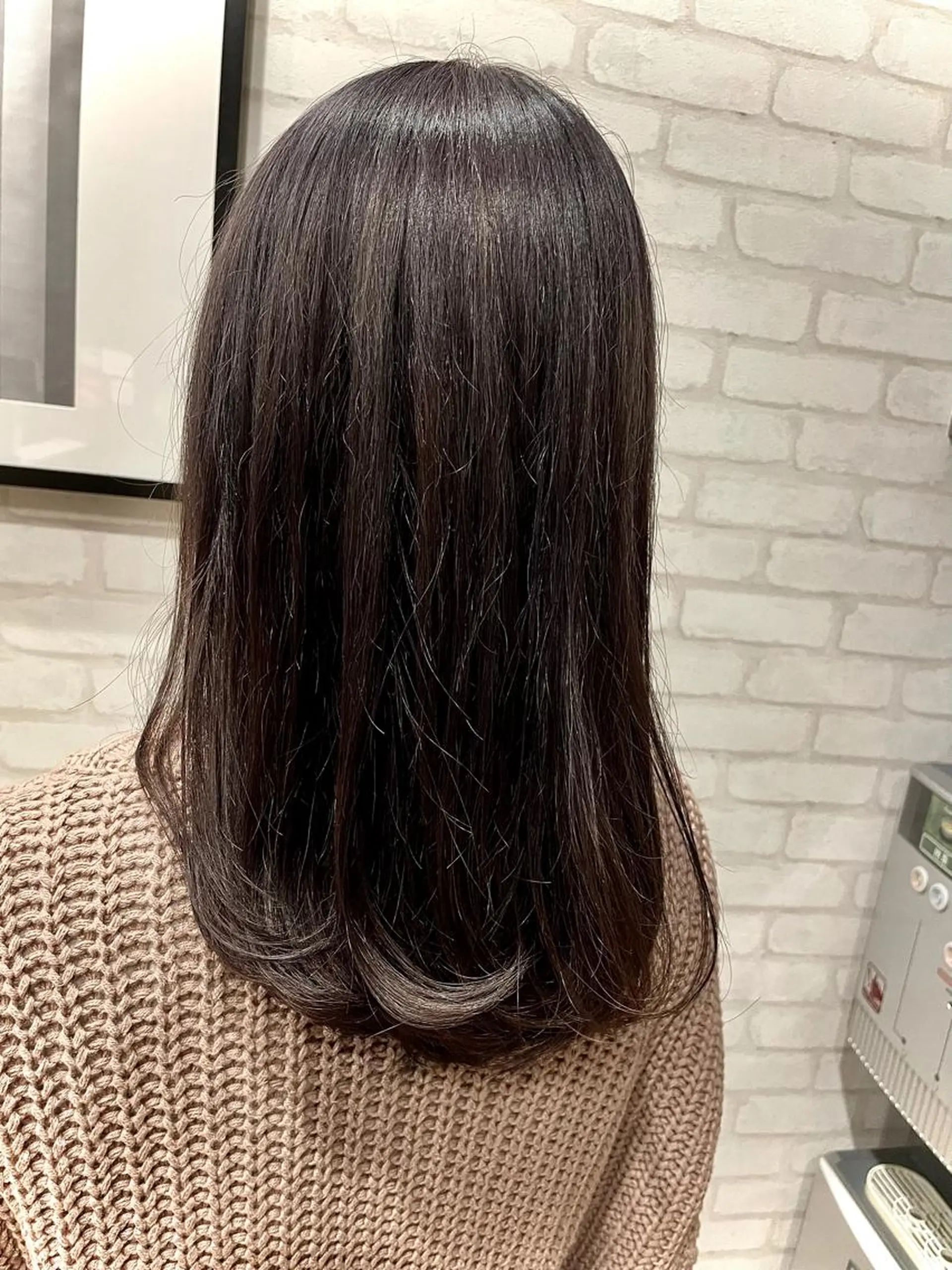 カラー ヘアカラー トリートメント 岡屋 瞬のヘアスタイル