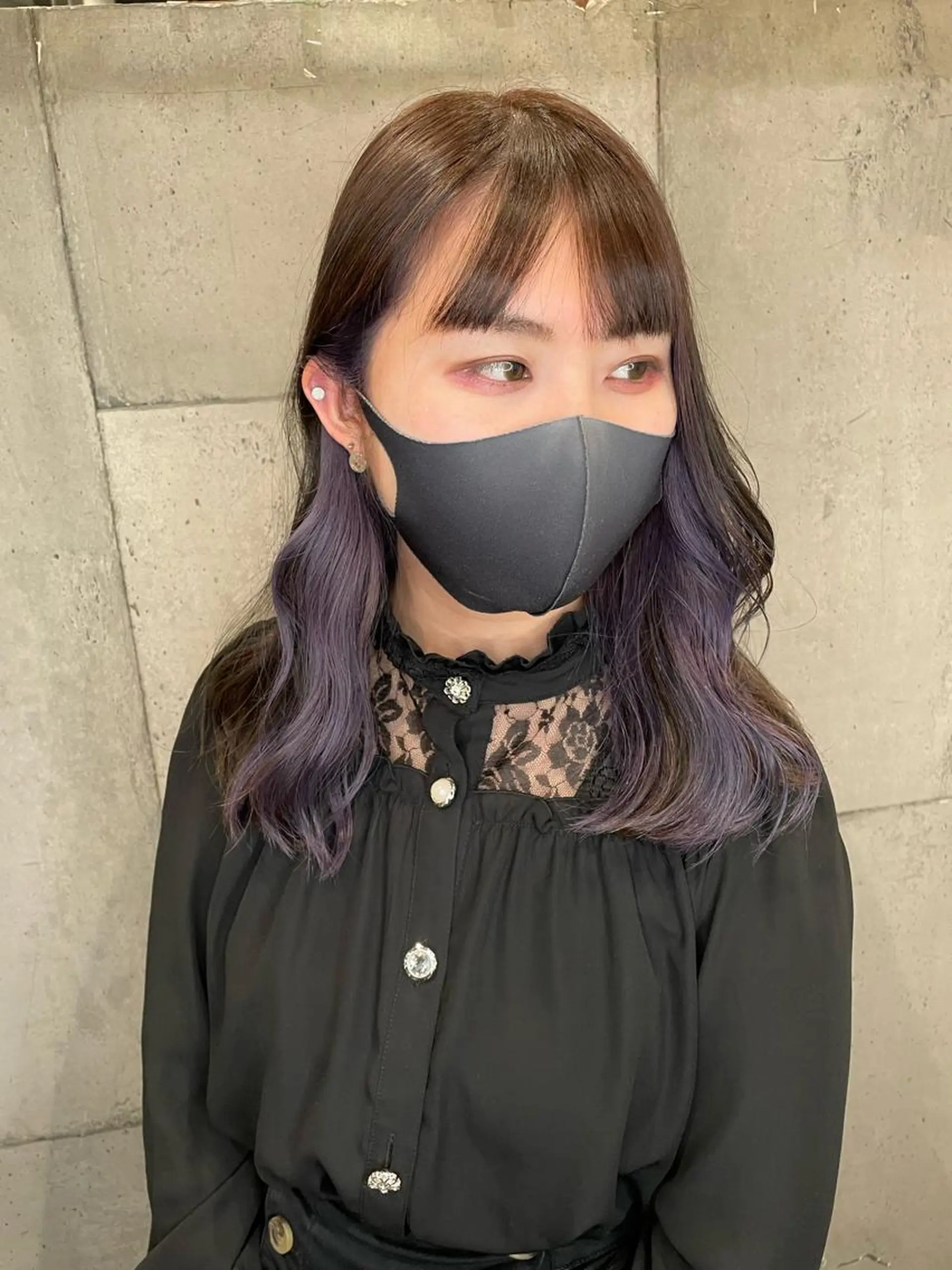 セミロング 大内 志穂のヘアスタイル